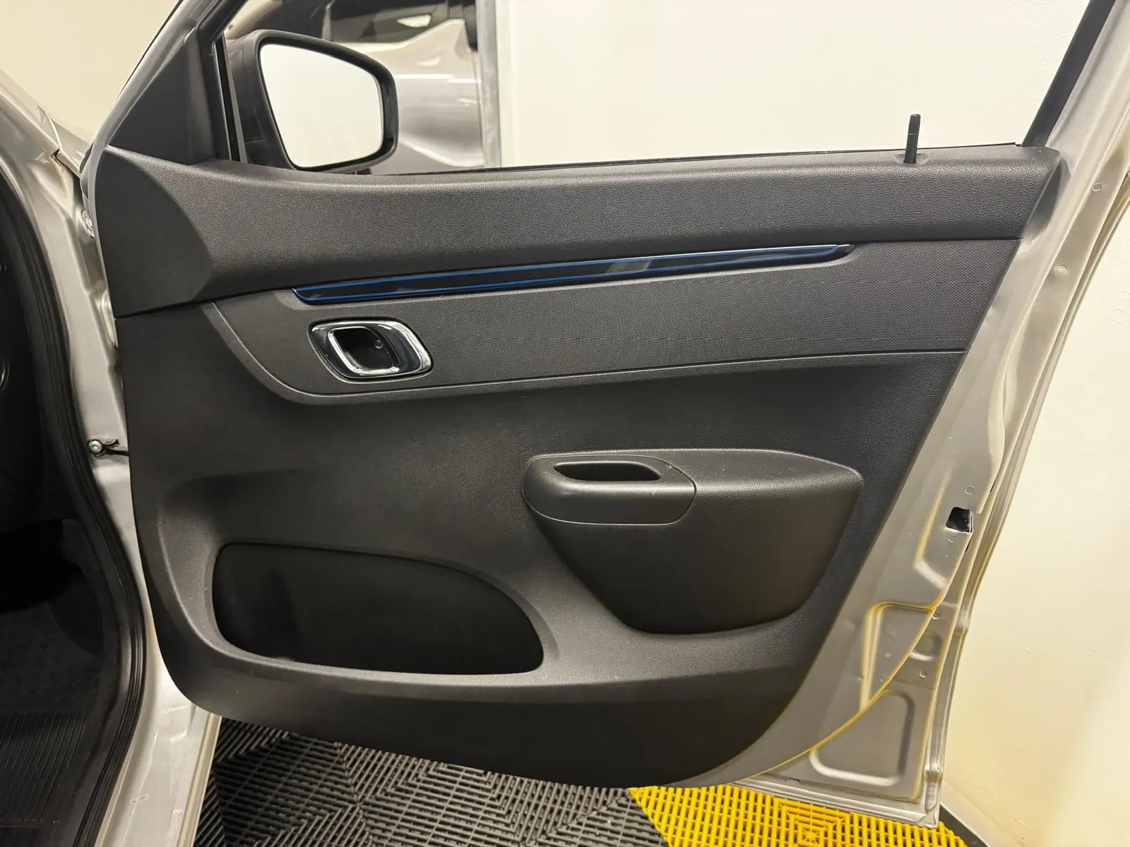 Dacia Spring Comfort 36