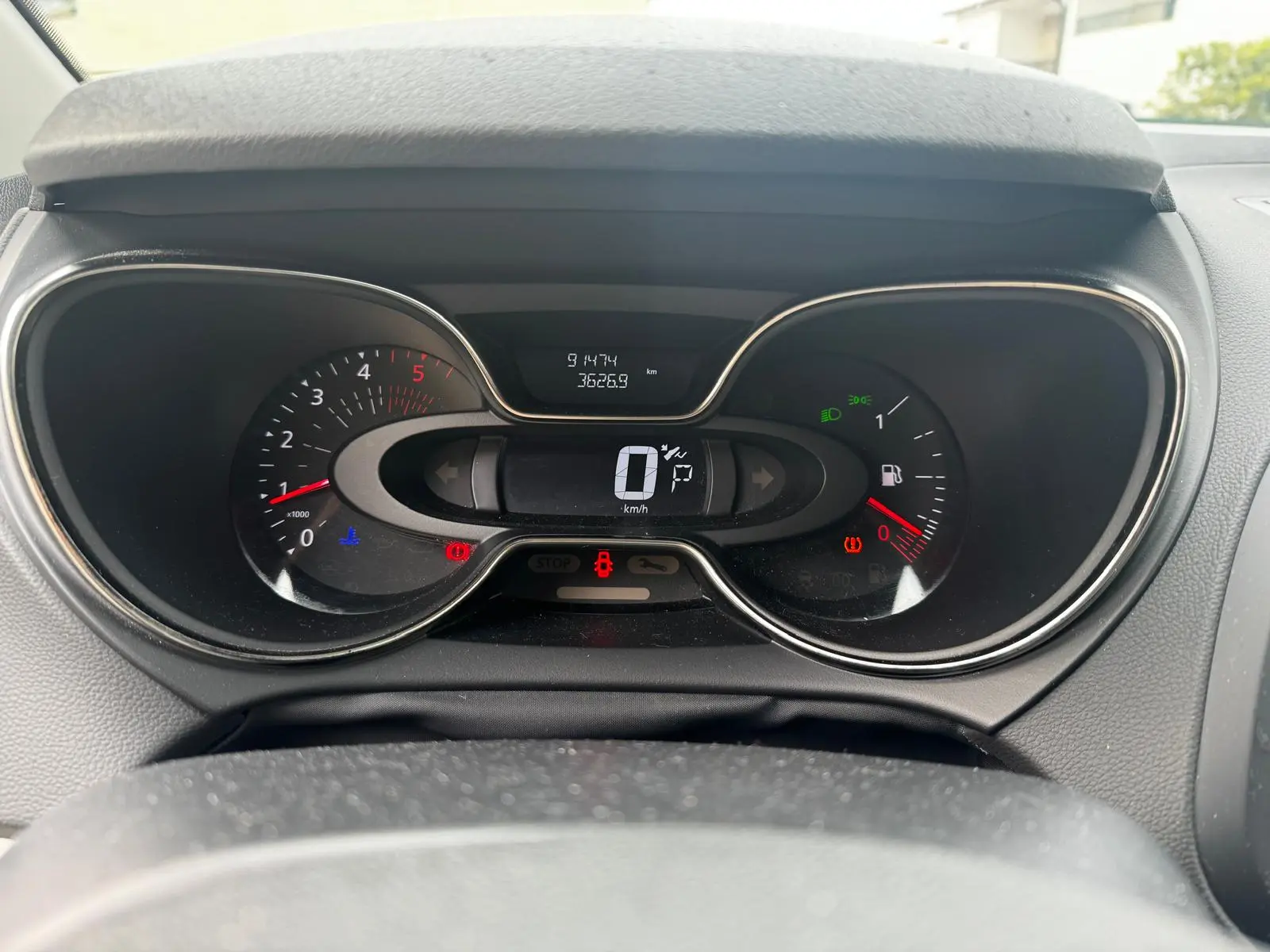 Renault Captur 1.5 dCi Initiale Paris EDC 17