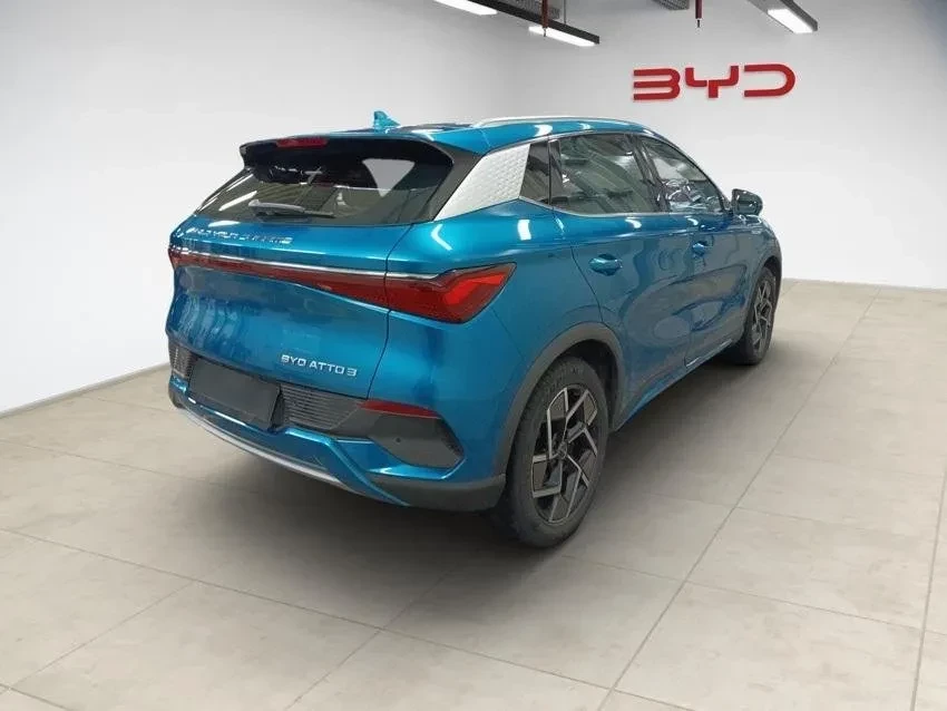 BYD Atto 3 6