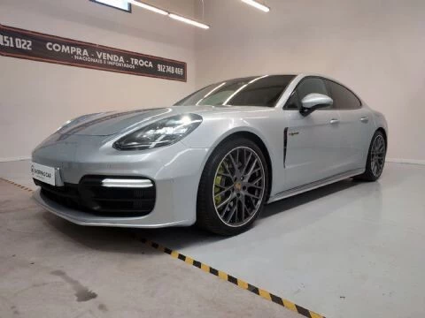 Porsche Panamera 1