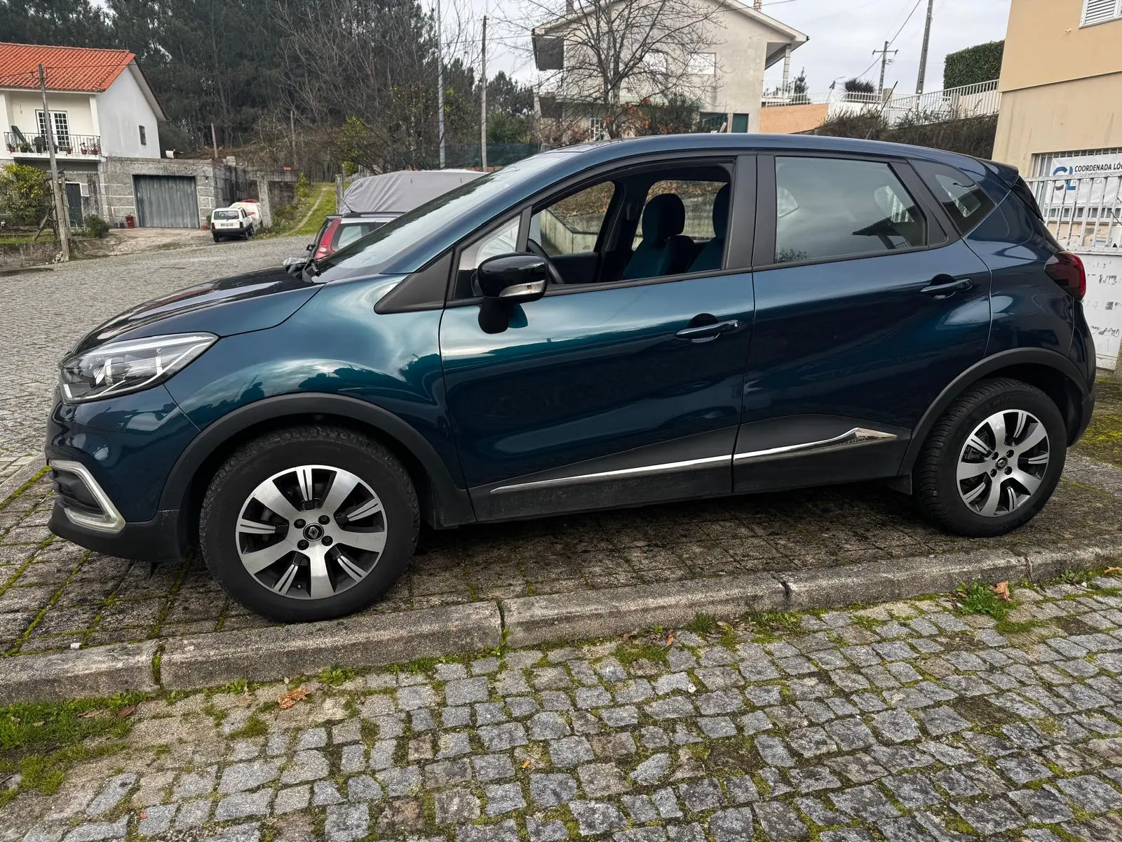 Renault Captur 1.5 dCi Initiale Paris EDC 13