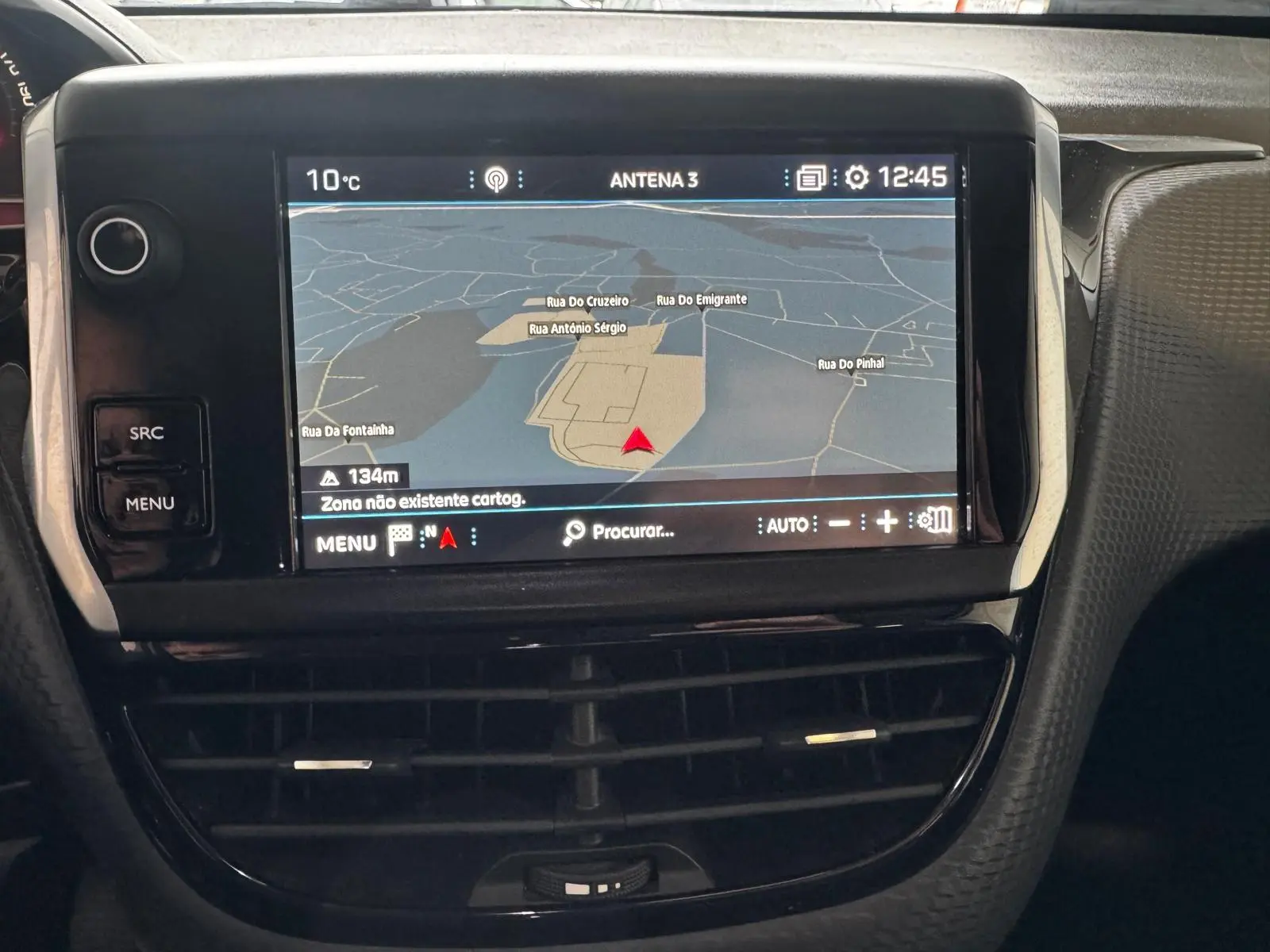 Peugeot 2008 1.2 PureTech Allure 31