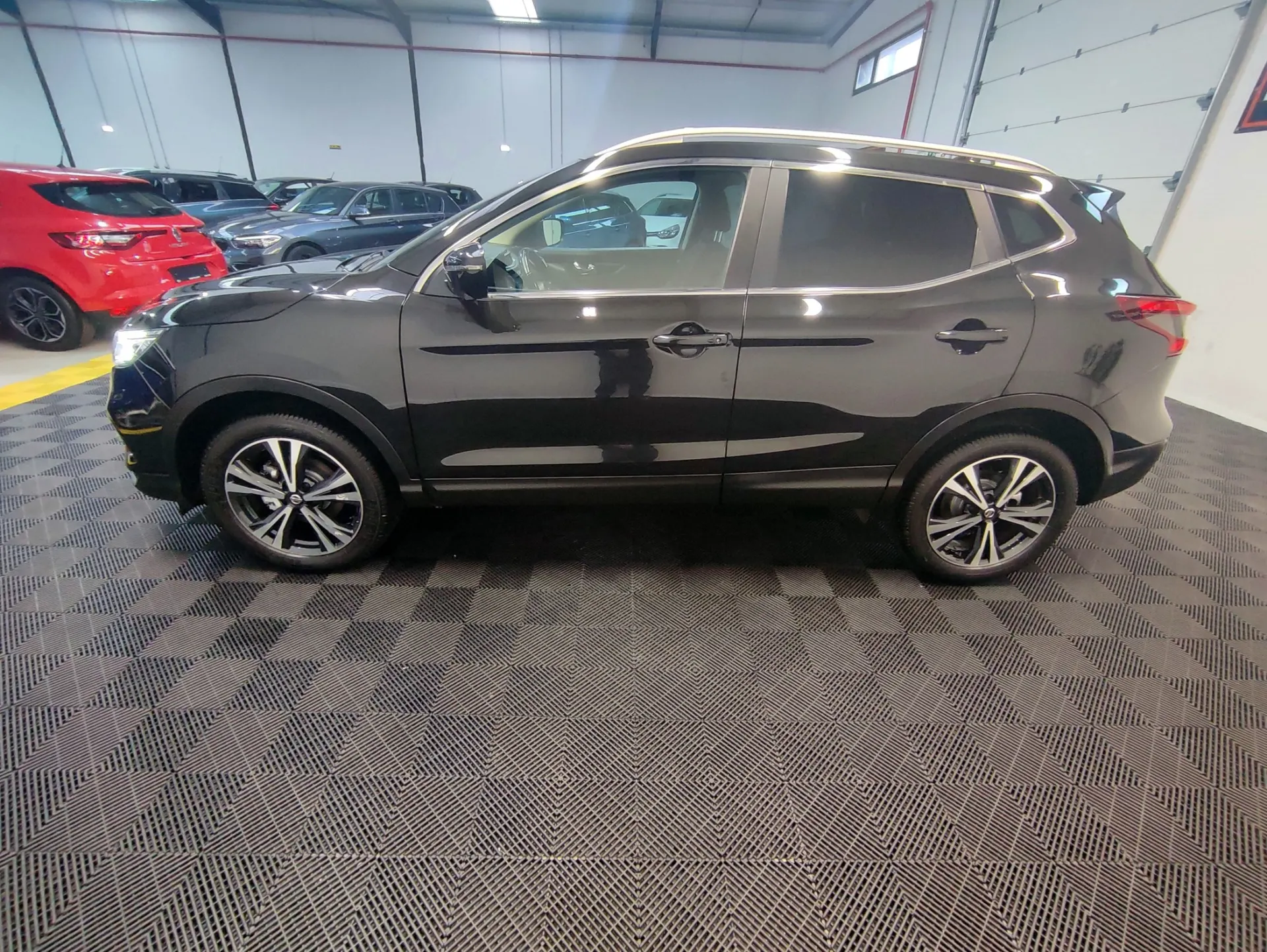 Nissan Qashqai 1.5 dCi TEKNA 6