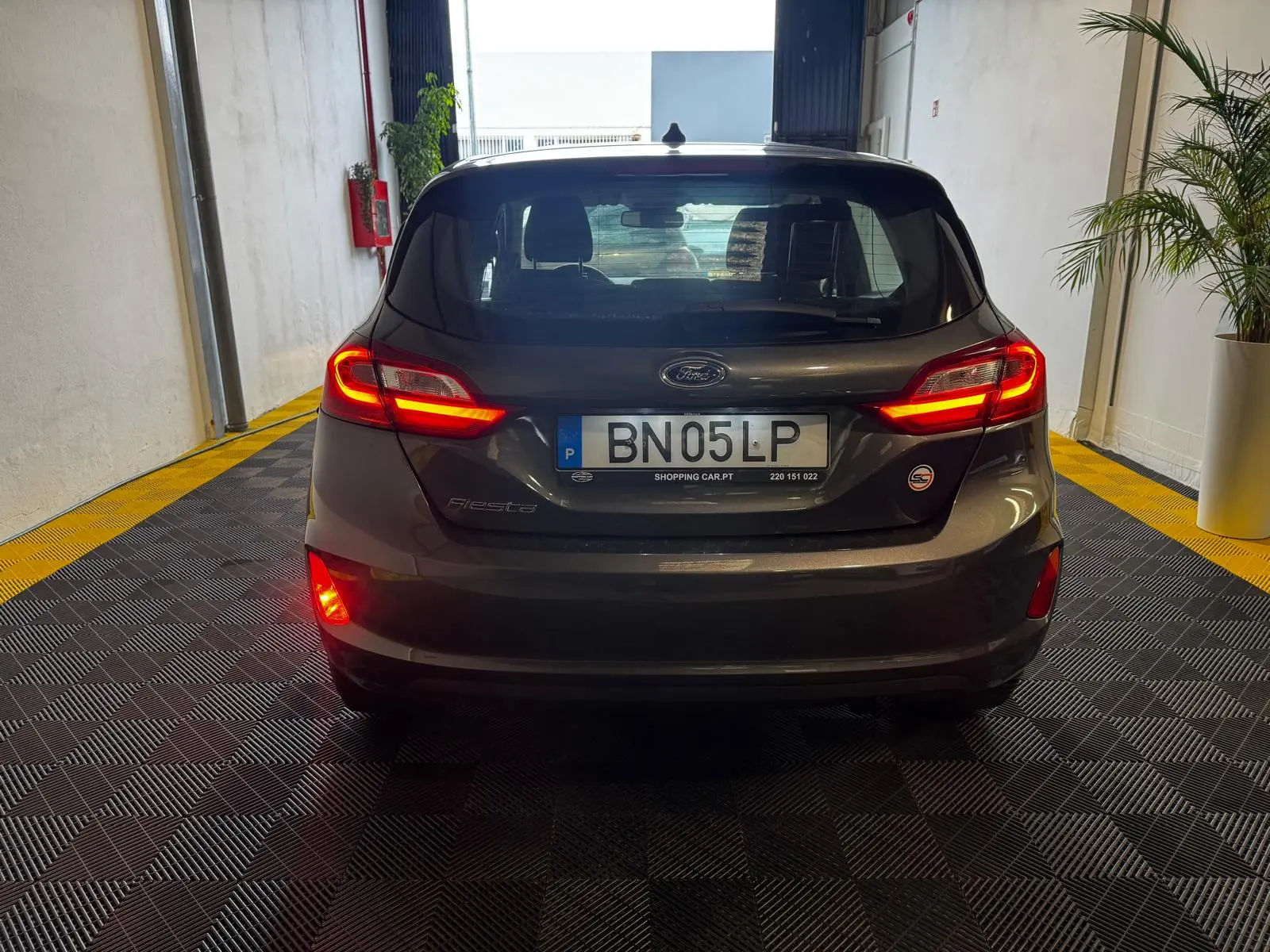 Ford Fiesta 1.5 TDCi Titanium 12