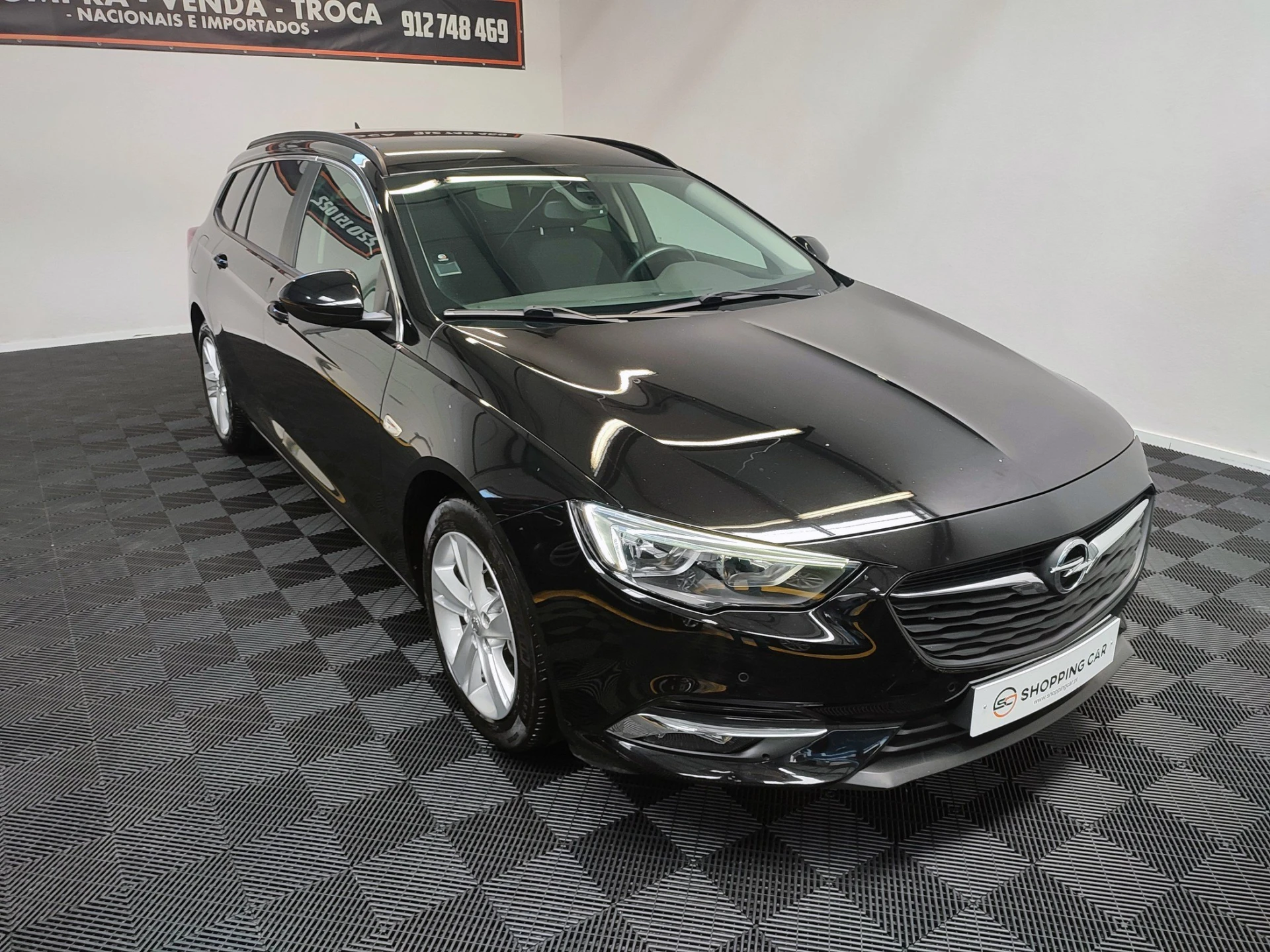 Opel Insignia 1.6 CDTI BUSINESS 4