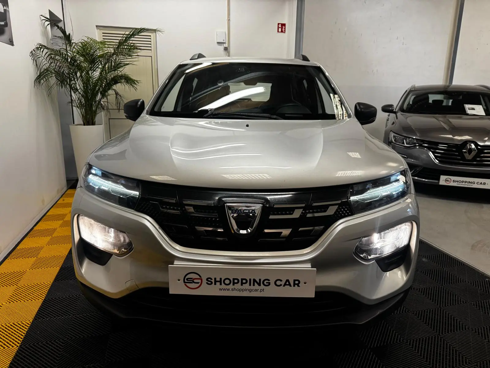 Dacia Spring Comfort 4