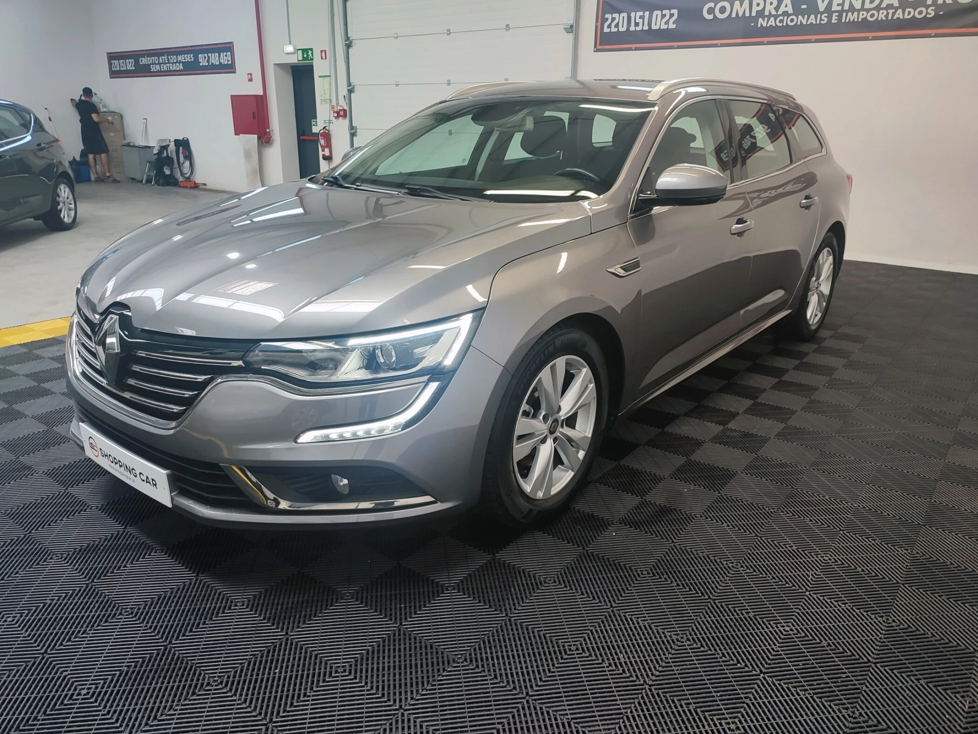Renault Talisman Sport Tourer 1