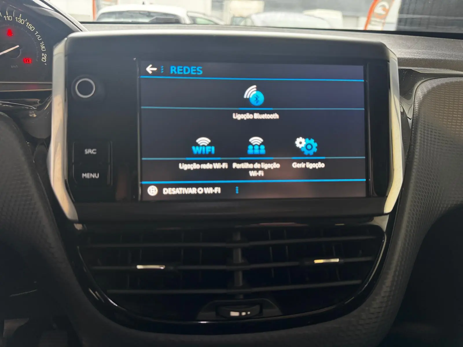 Peugeot 2008 1.2 PureTech Allure 32