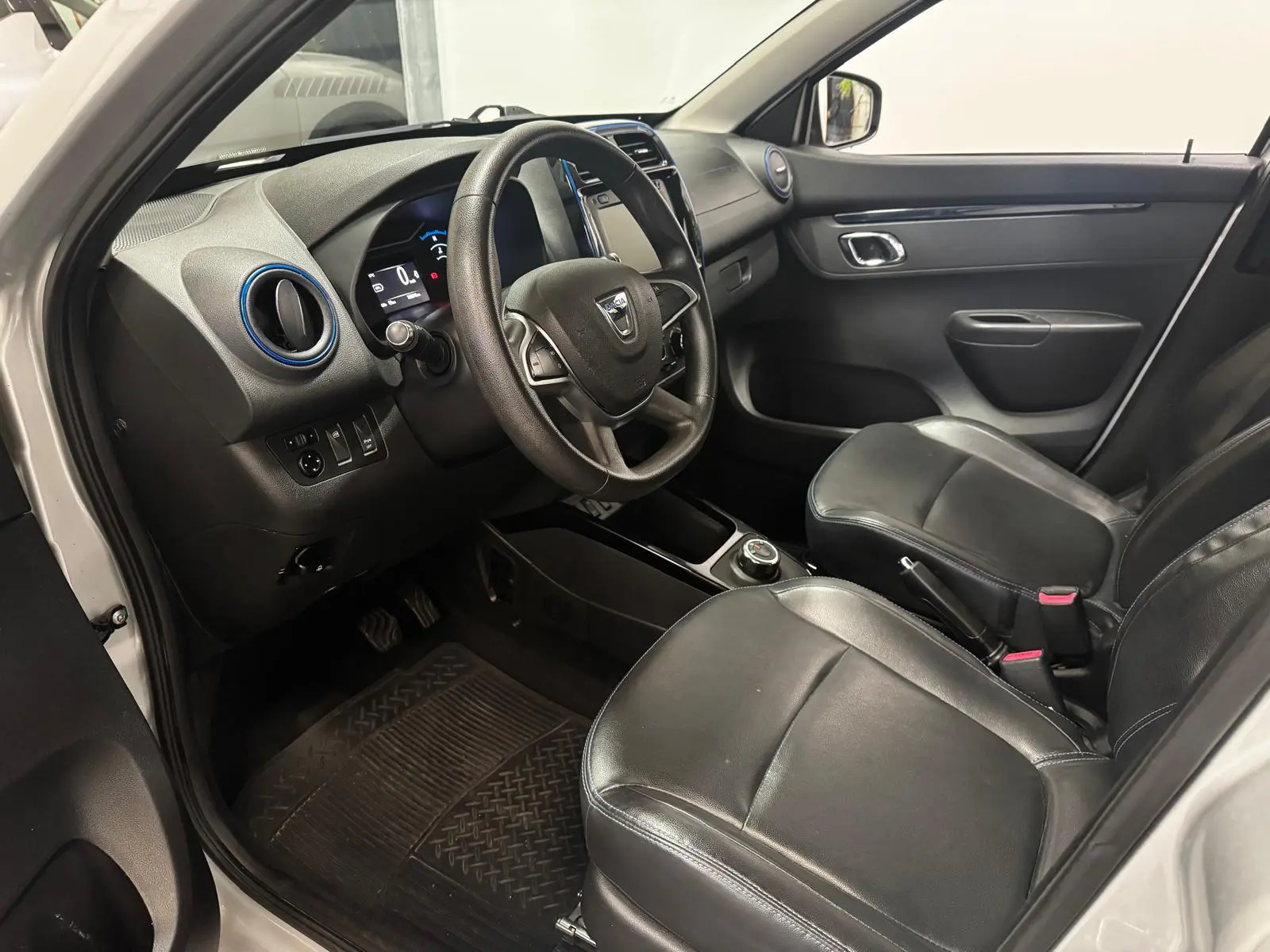 Dacia Spring Comfort 27