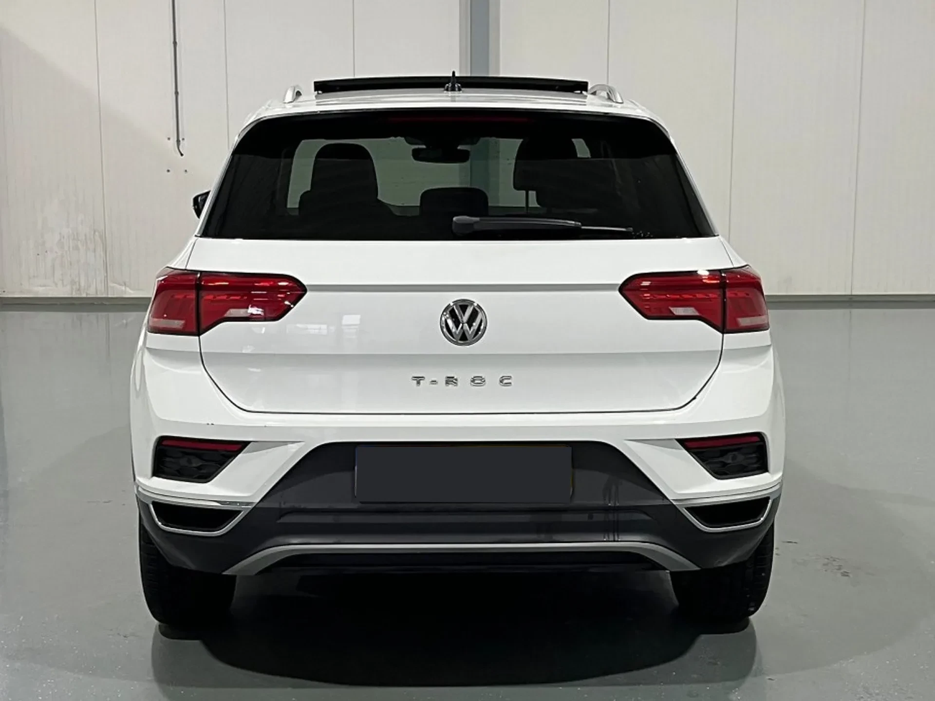 Volkswagen T-Roc 6