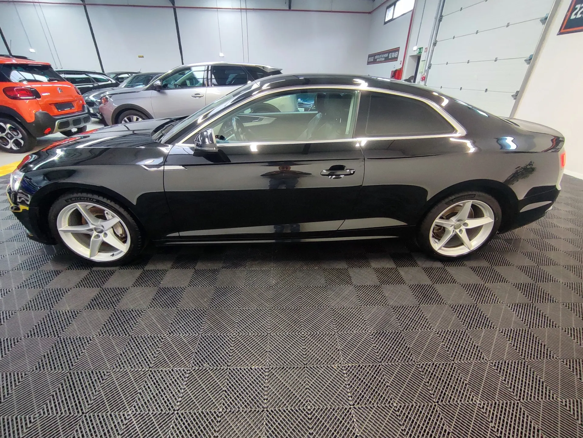 Audi A5 2.0 TDi quattro S tronic S-line 5