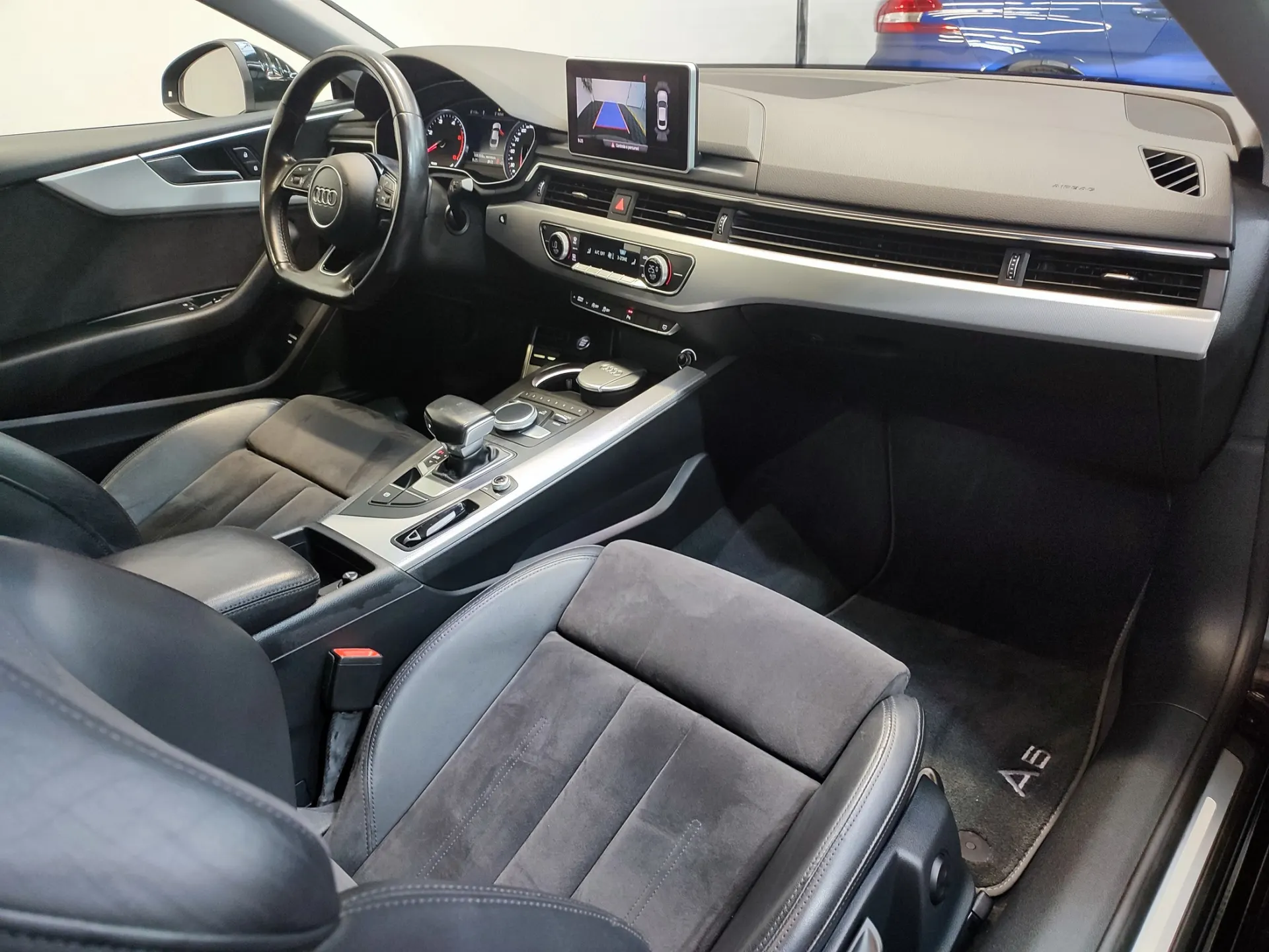 Audi A5 2.0 TDi quattro S tronic S-line 36