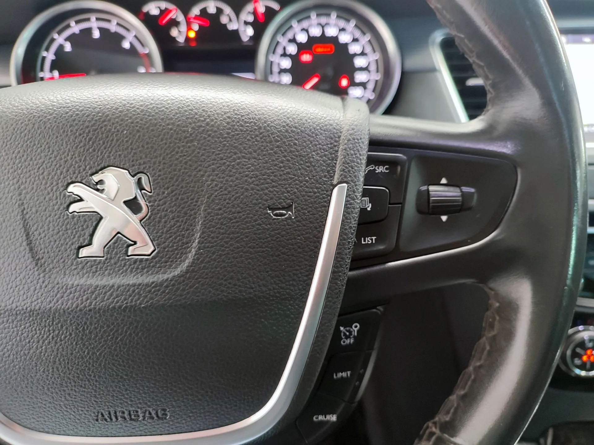 Peugeot 508 SW 1.6 BlueHDi Allure 23