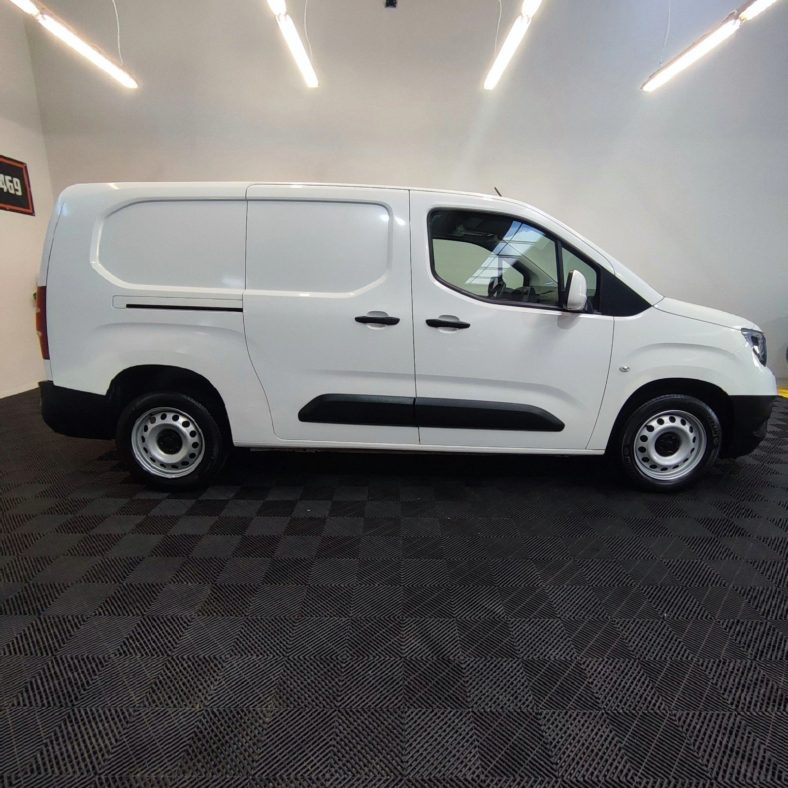 Opel Combo 1.5 CDTi L2H1 Enjoy 8