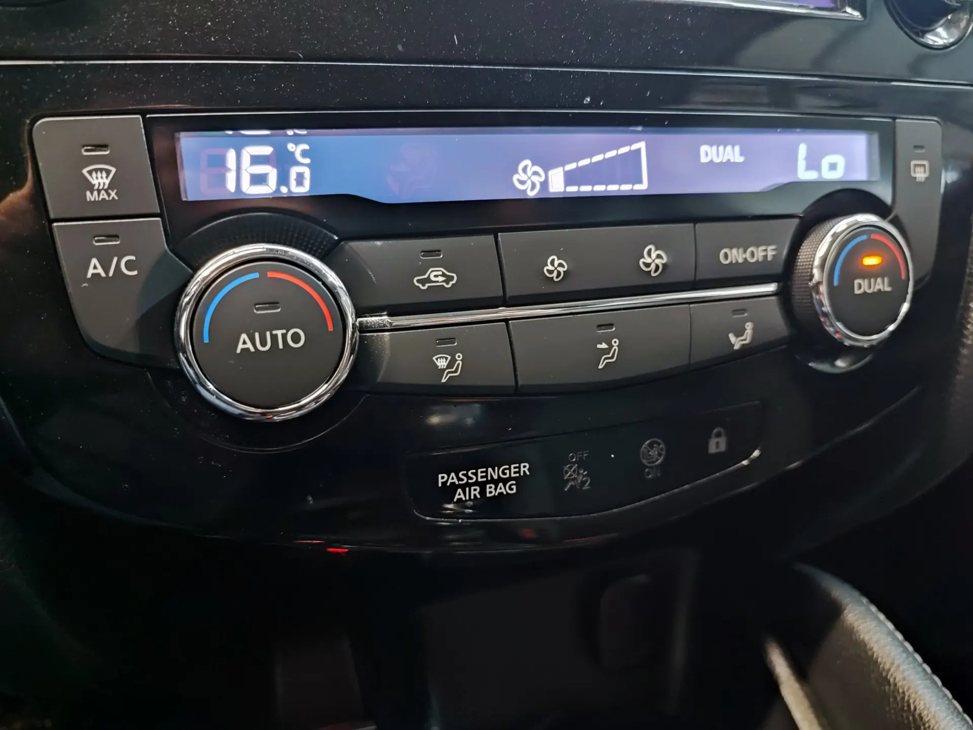 Nissan Qashqai 1.5 dCi TEKNA 30