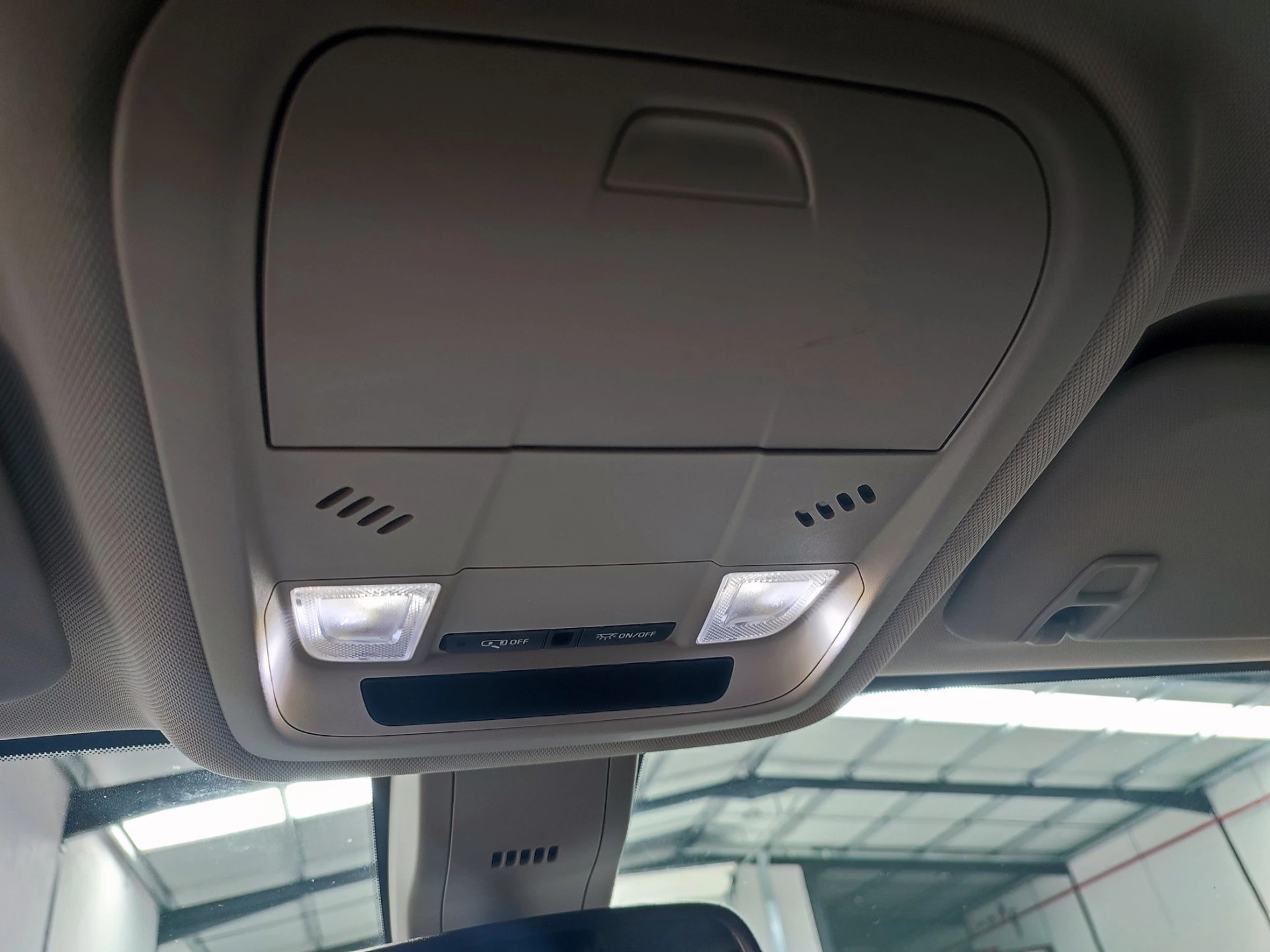 Opel Insignia 1.6 CDTI BUSINESS 40