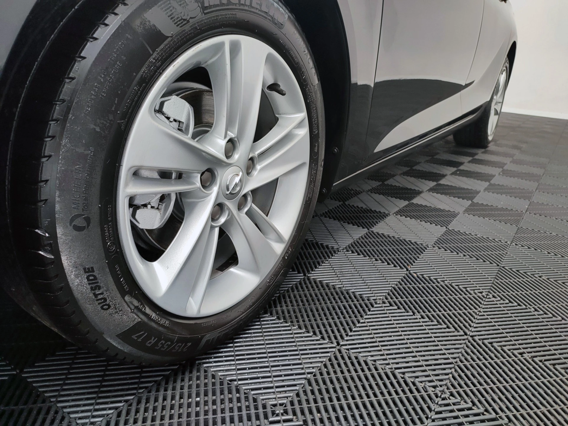 Opel Insignia 1.6 CDTI BUSINESS 19