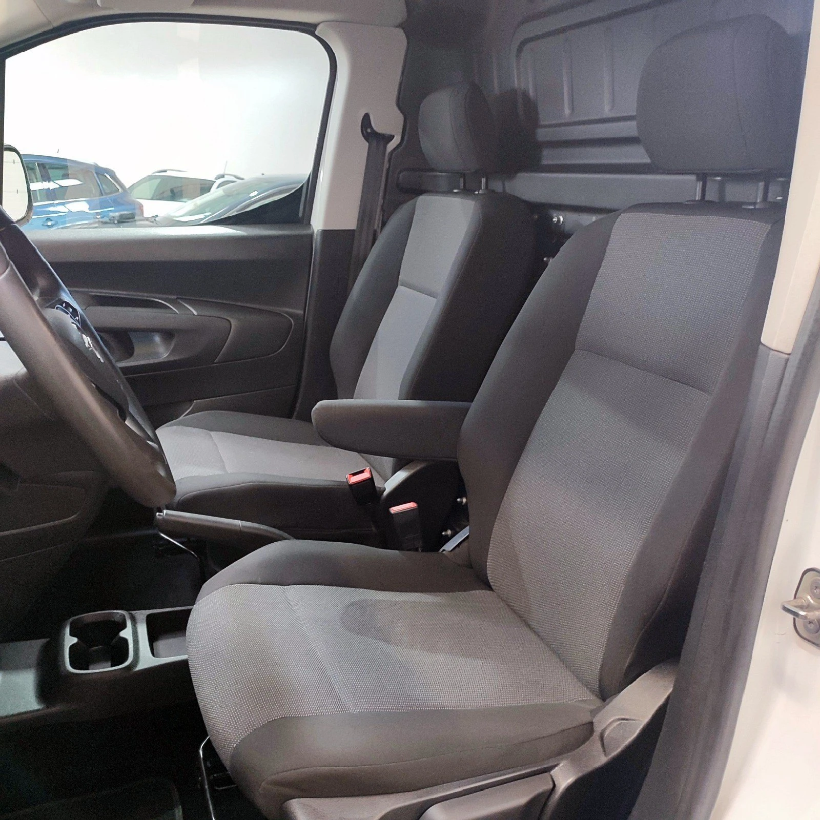 Opel Combo 1.5 CDTi L2H1 Enjoy 27