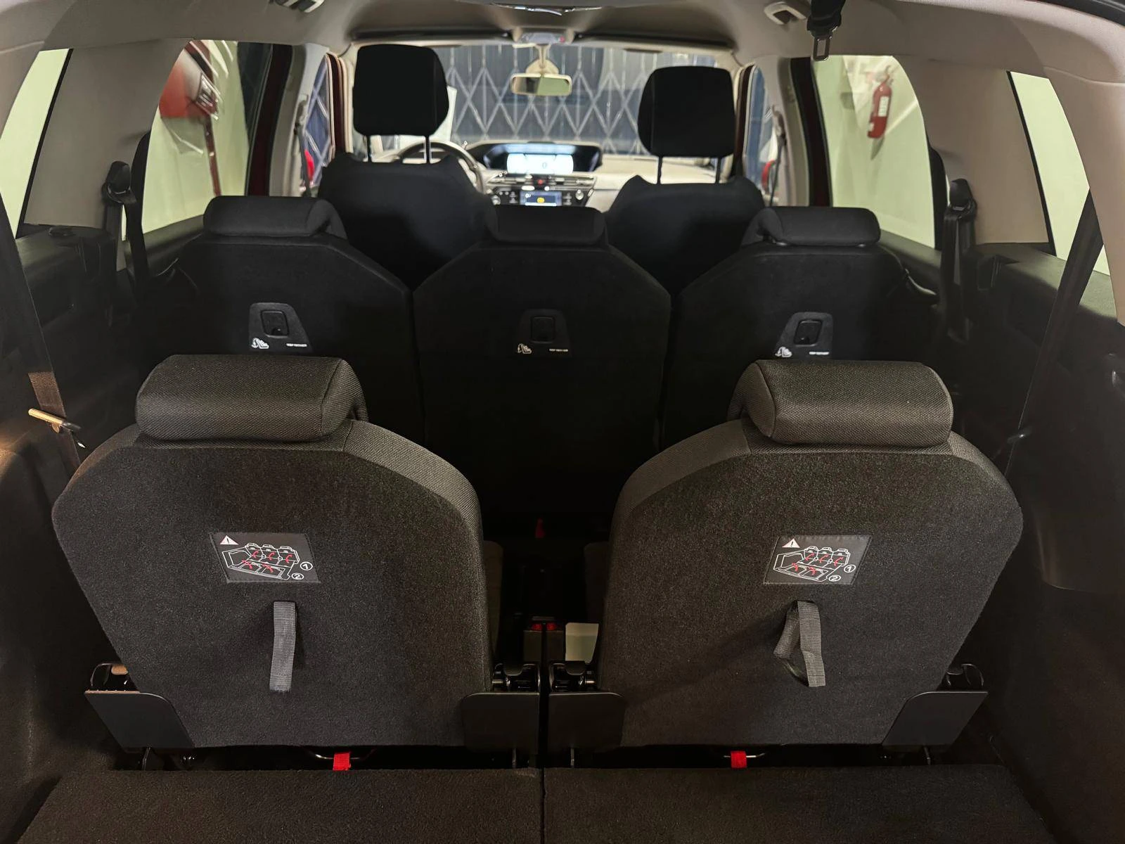 Citroën Grand C4 Spacetourer 26