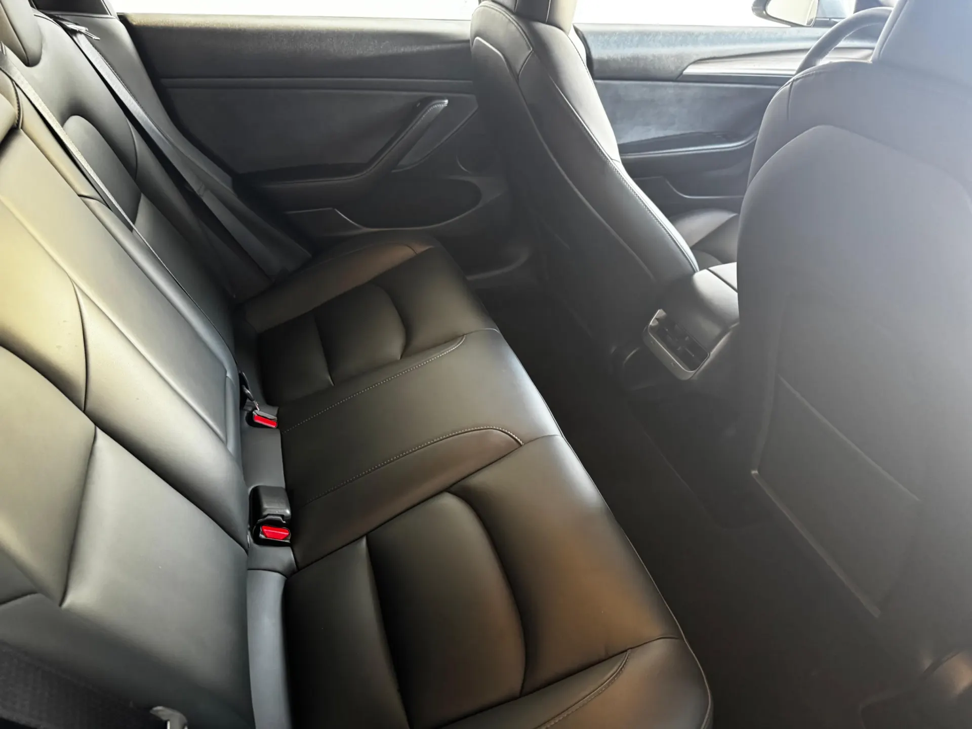 Tesla Model 3 Tração Traseira 26