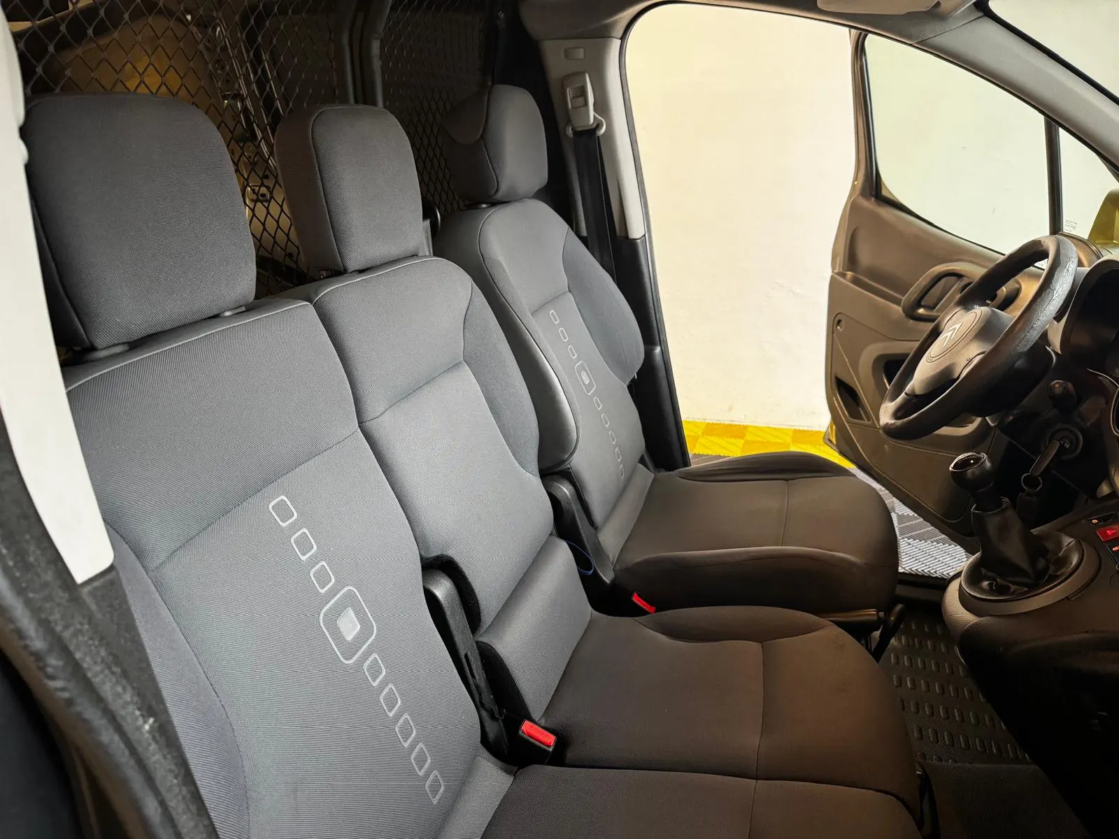 Citroën Berlingo 1.6 BlueHDi Feel 29