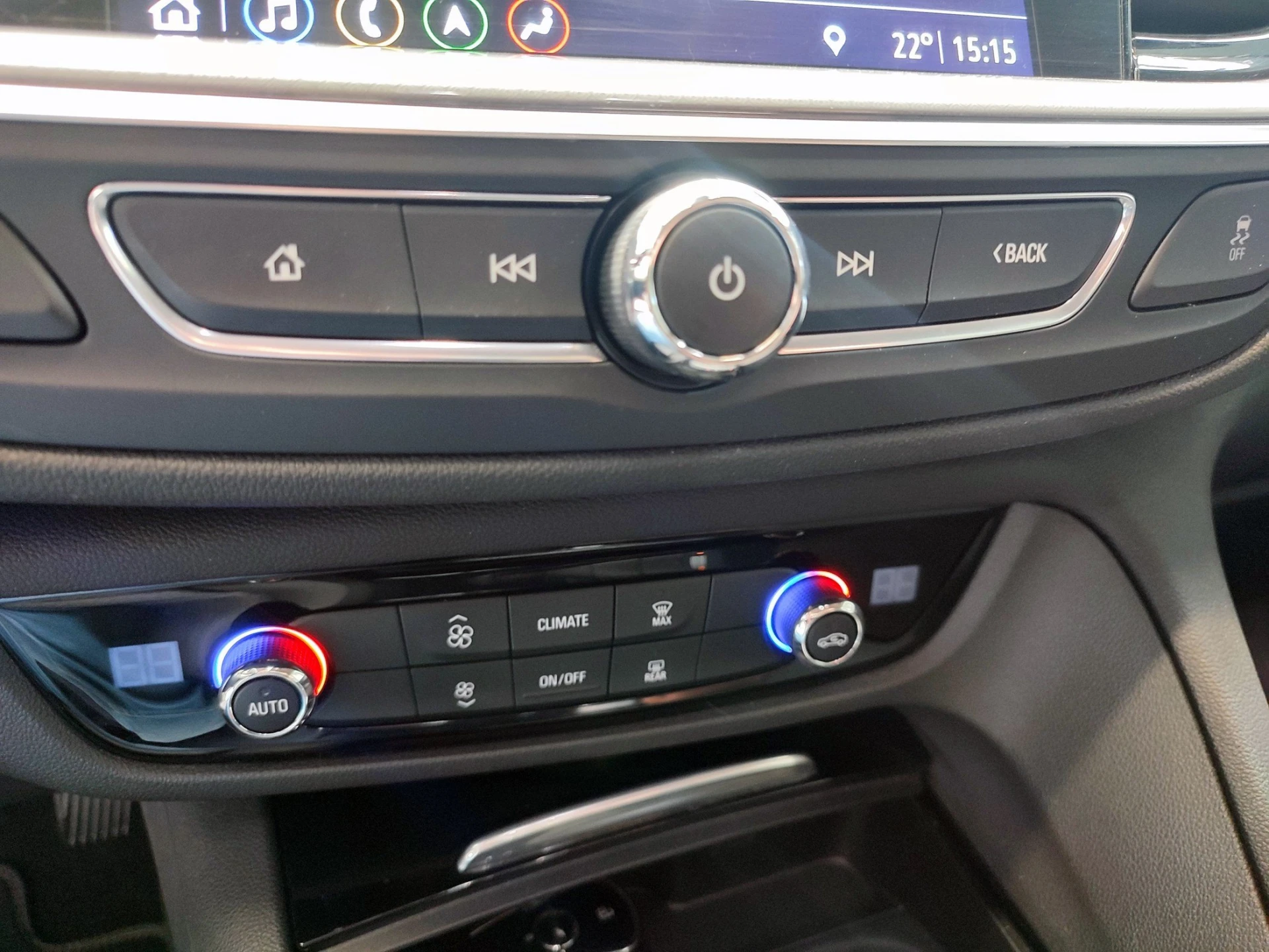 Opel Insignia 1.6 CDTI BUSINESS 34