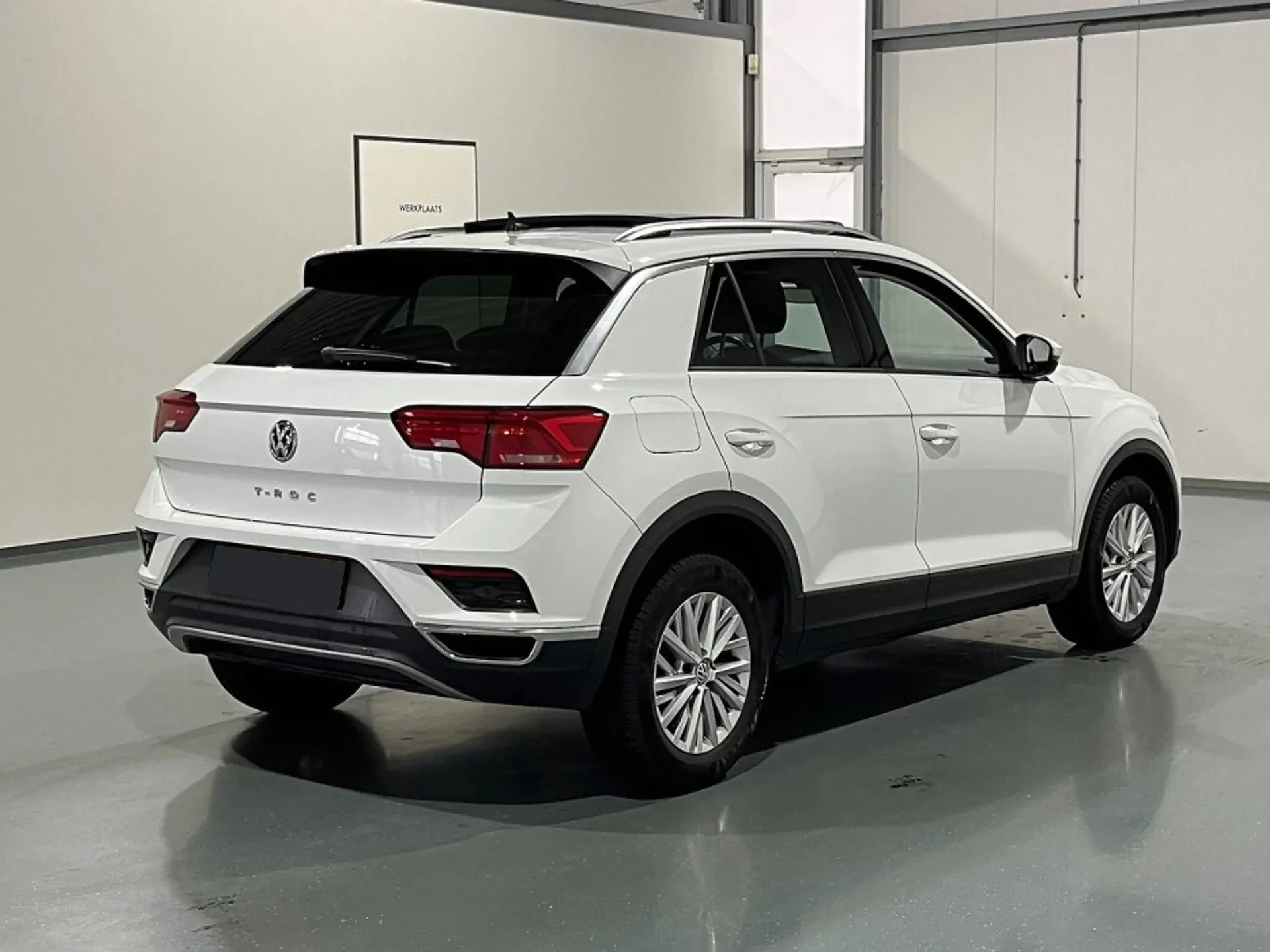 Volkswagen T-Roc 5