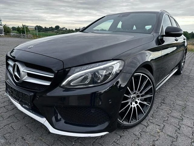 Mercedes-Benz C 300 1