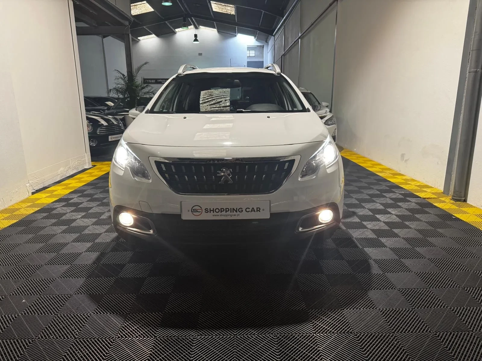Peugeot 2008 3