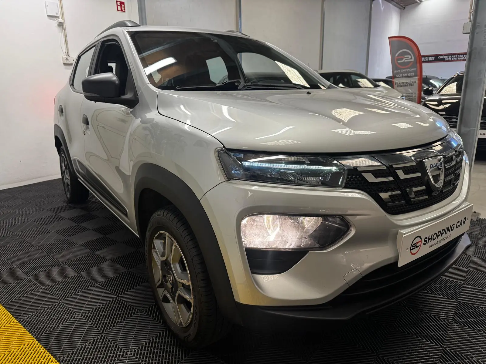 Dacia Spring Comfort 5