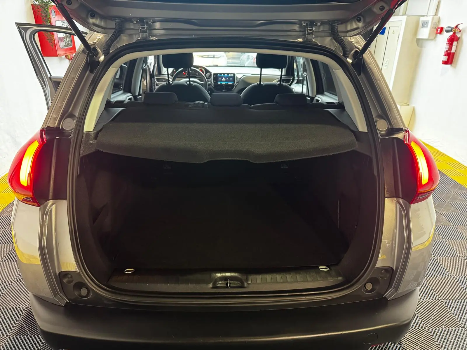 Peugeot 2008 1.2 PureTech Allure 45