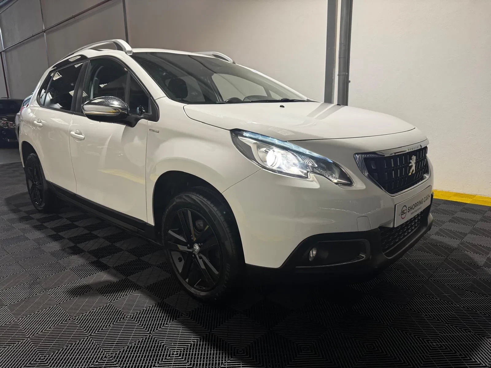 Peugeot 2008 12