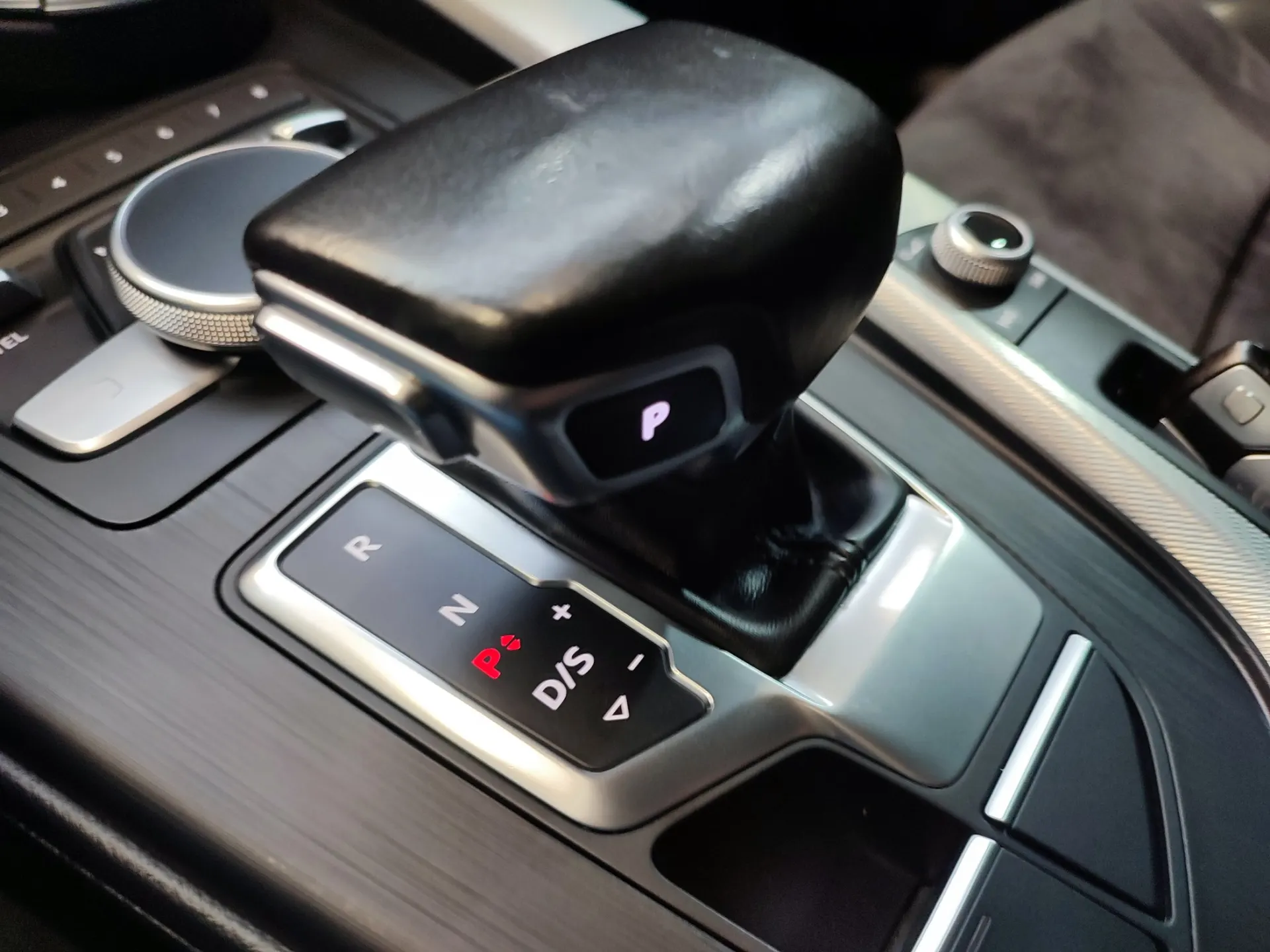 Audi A5 2.0 TDi quattro S tronic S-line 42