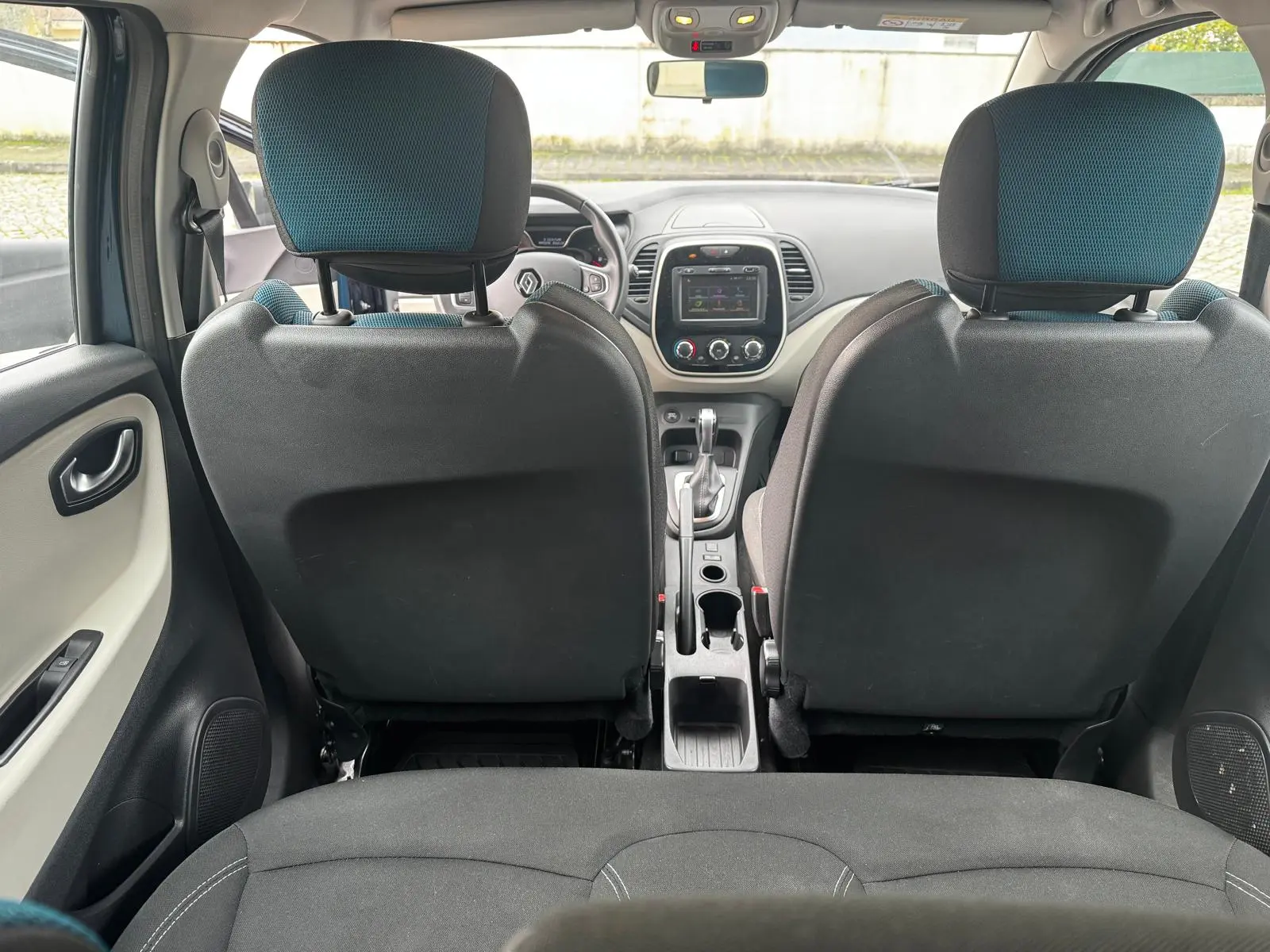 Renault Captur 1.5 dCi Initiale Paris EDC 24