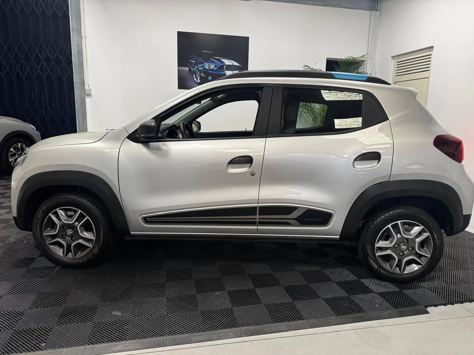 Dacia Spring Comfort 8