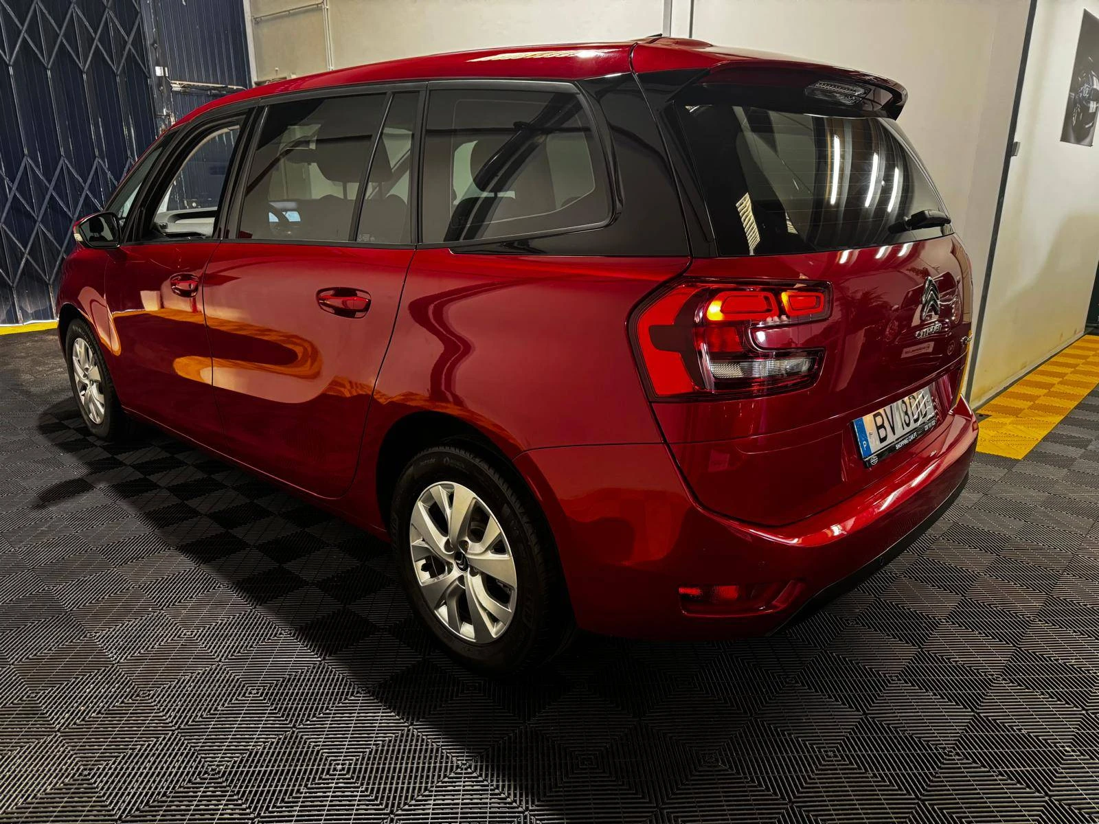 Citroën Grand C4 Spacetourer 6