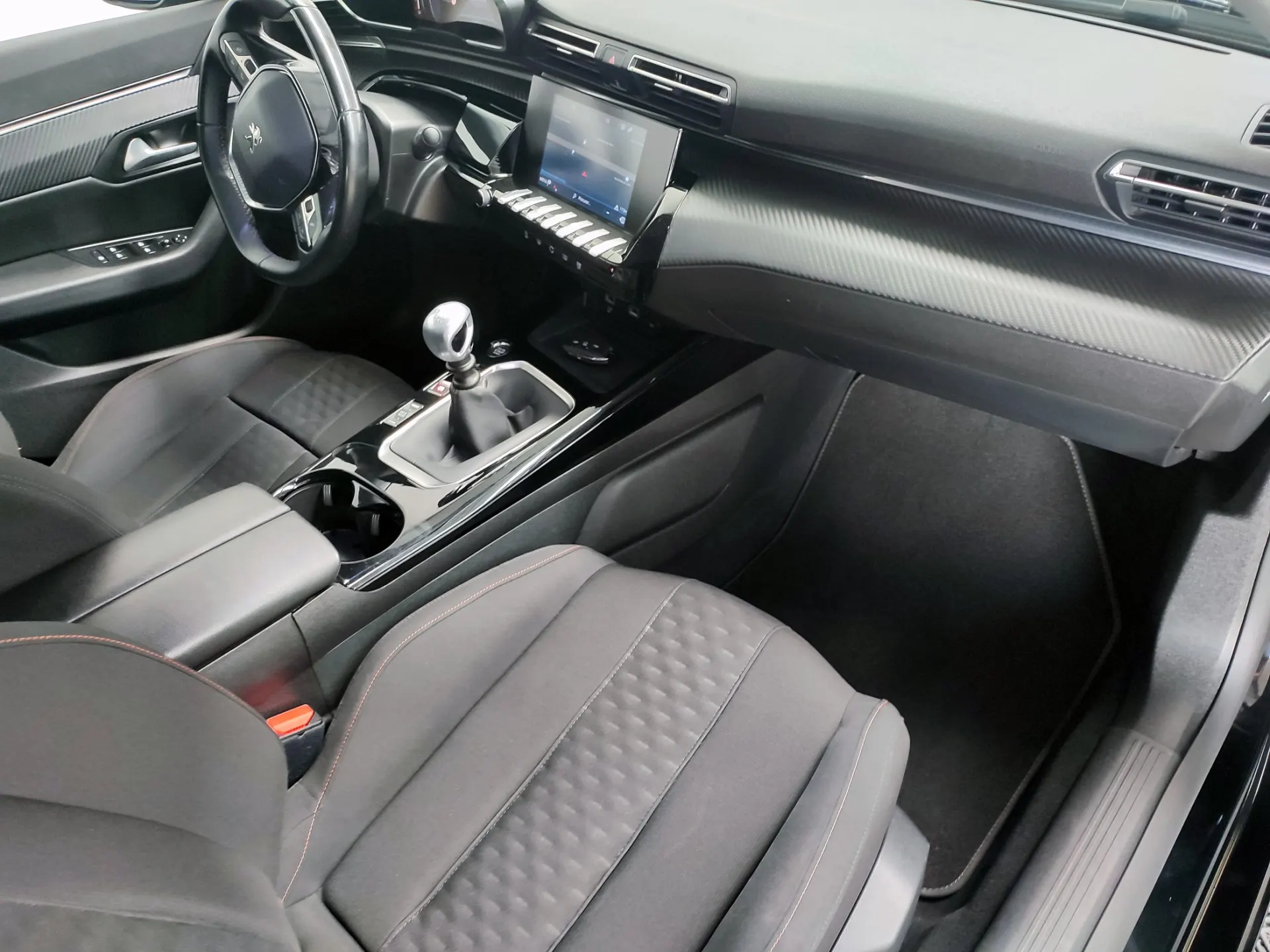 Peugeot 508 SW 1.5 BlueHDi Allure 41