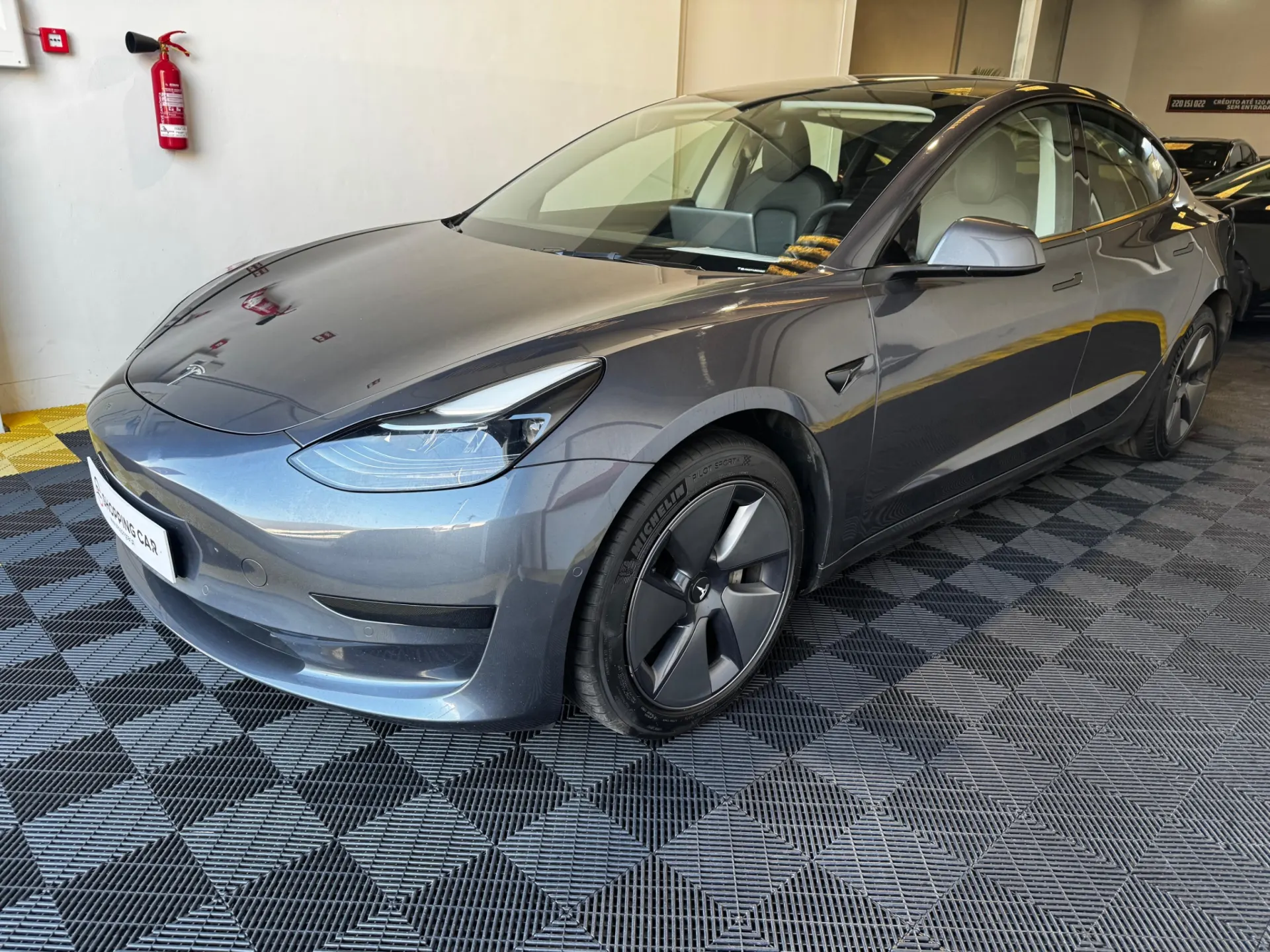 Tesla Model 3 Tração Traseira 1