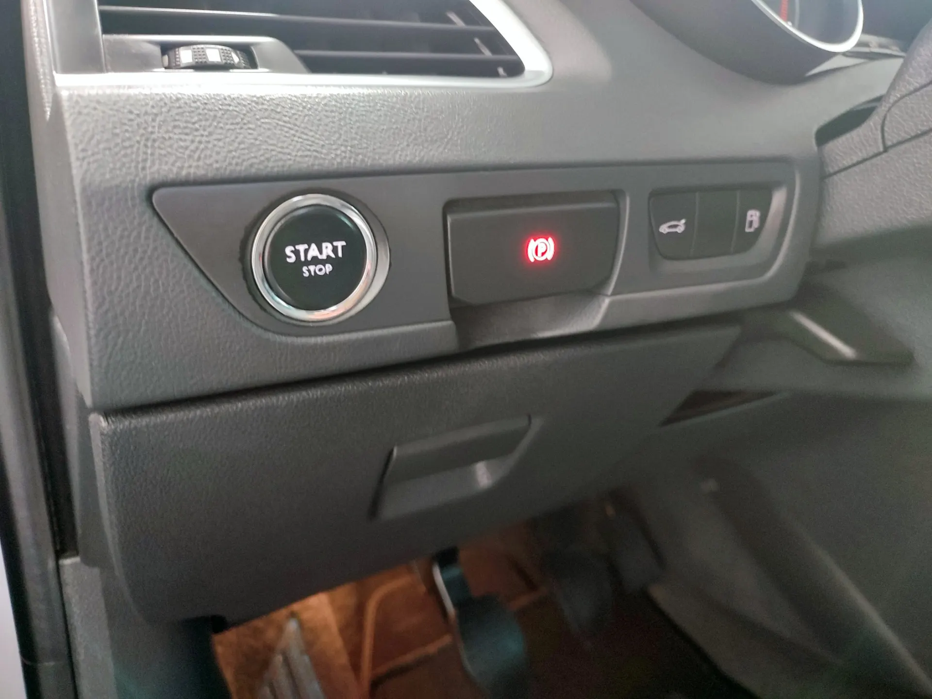 Peugeot 508 SW 1.6 BlueHDi Allure 39