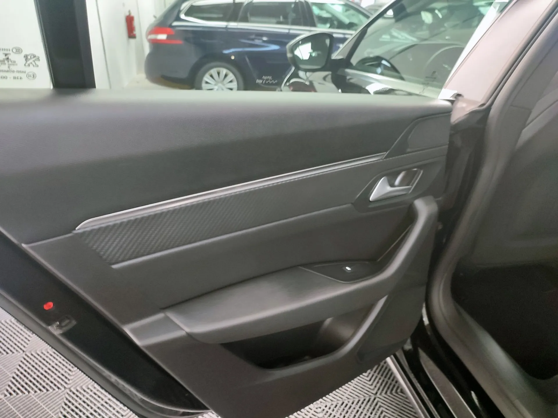 Peugeot 508 SW 1.5 BlueHDi Allure 61