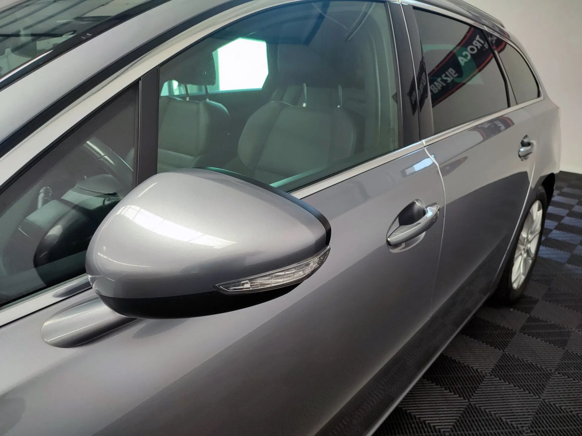 Peugeot 508 SW 1.6 BlueHDi Allure 15