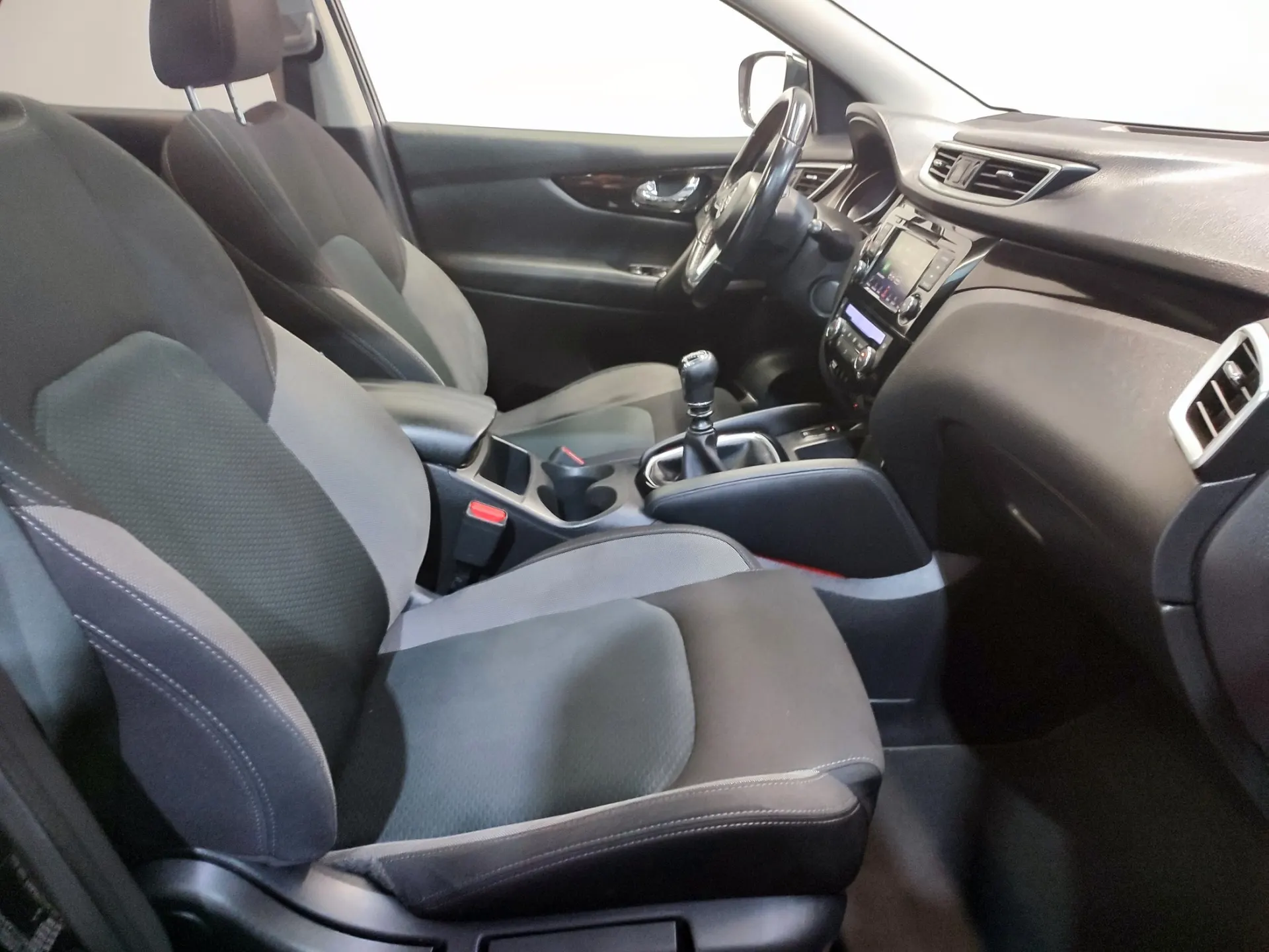 Nissan Qashqai 1.5 dCi TEKNA 38