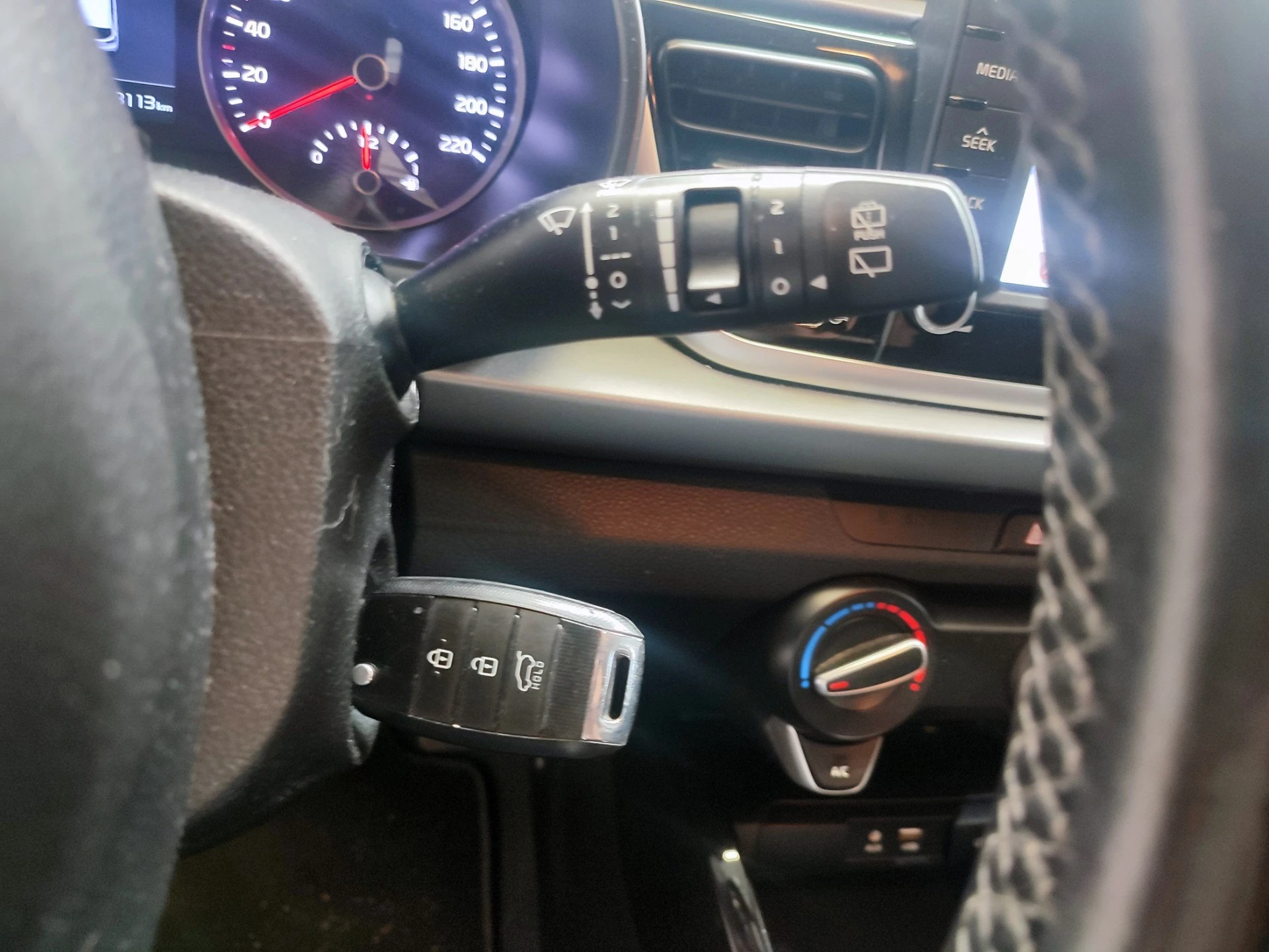 Kia Rio 1.4 CRDi 90 Platinum Edition 27