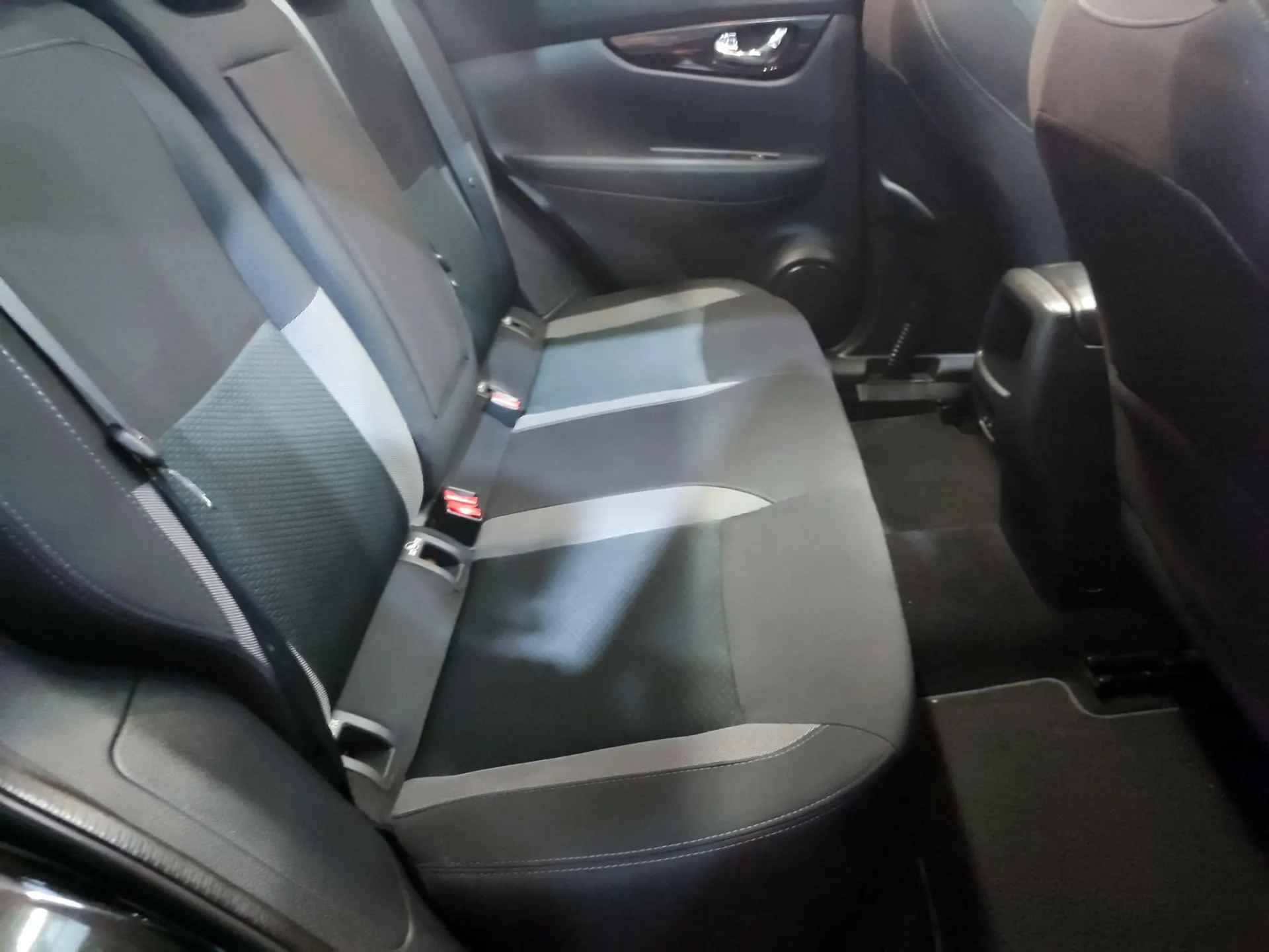 Nissan Qashqai 1.5 dCi TEKNA 42