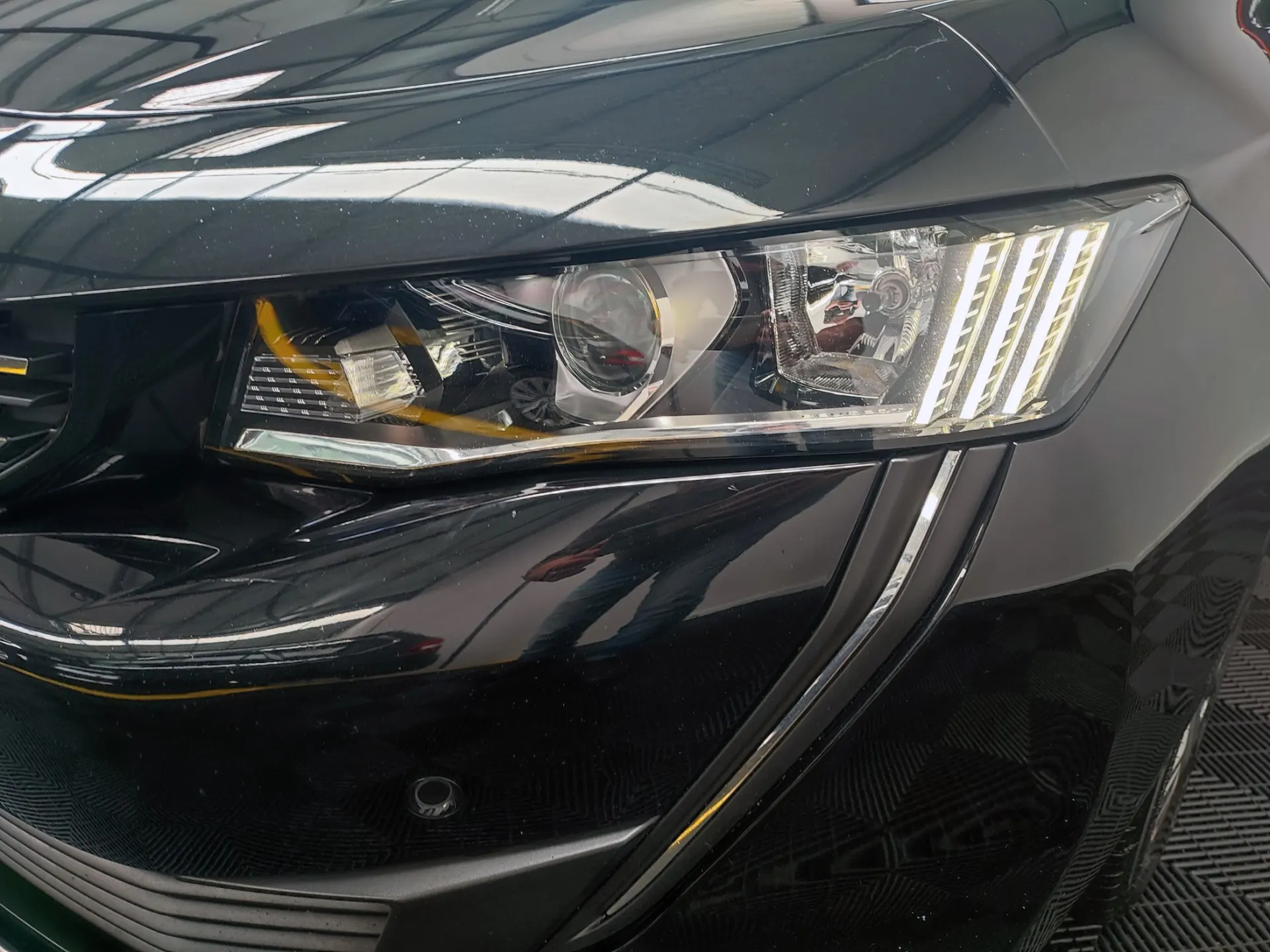 Peugeot 508 SW 1.5 BlueHDi Allure 4