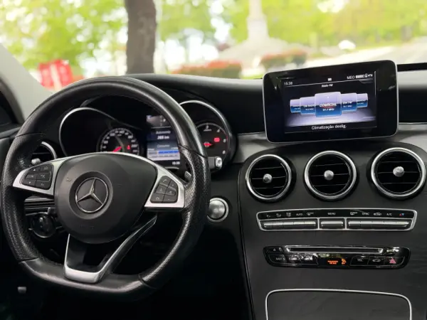 Mercedes-Benz C 200 d Station 9G-TRONIC AMG Line 17