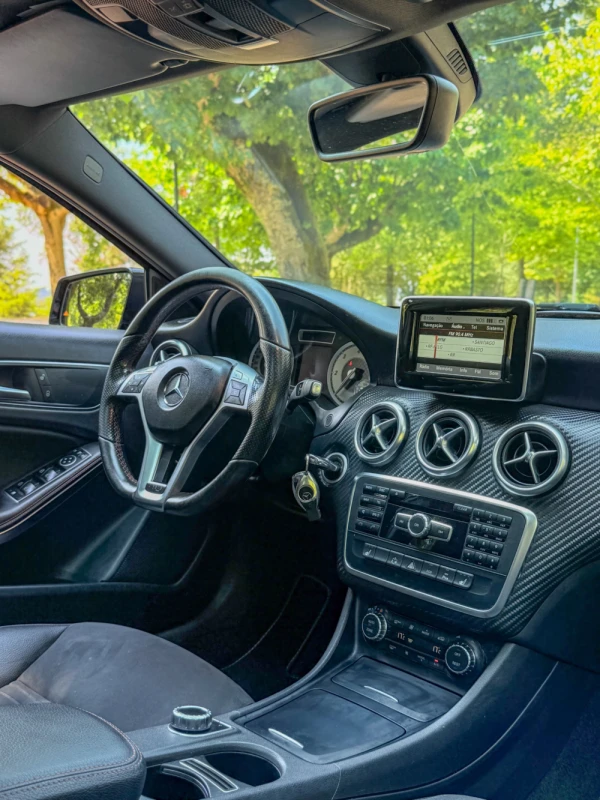 Mercedes-Benz A 200 d AMG Line Aut. 16