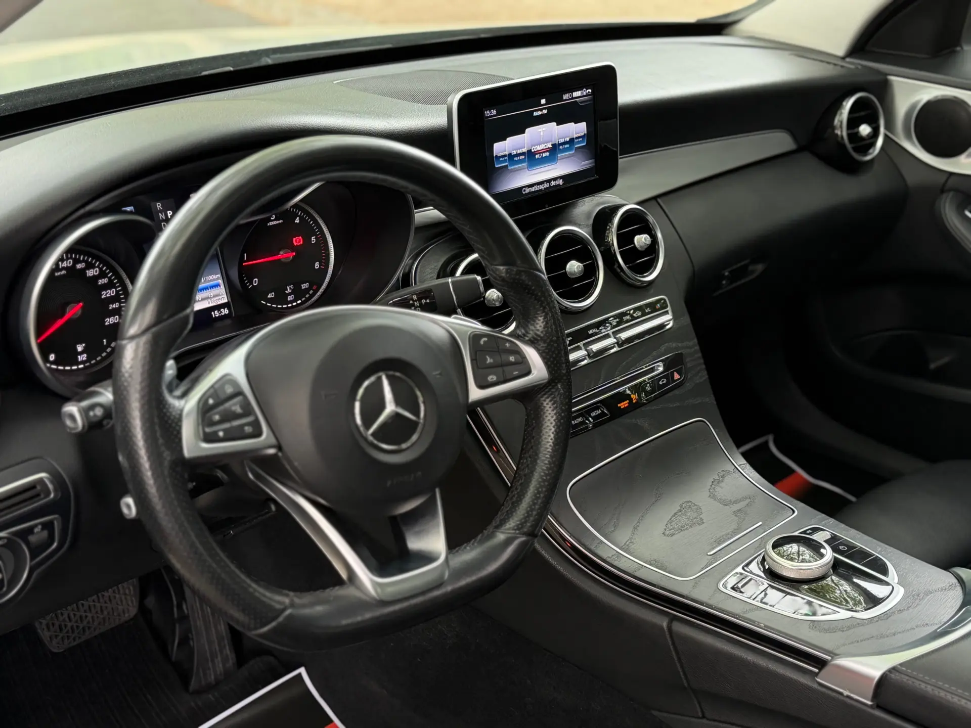 Mercedes-Benz C 200 d Station 9G-TRONIC AMG Line 12