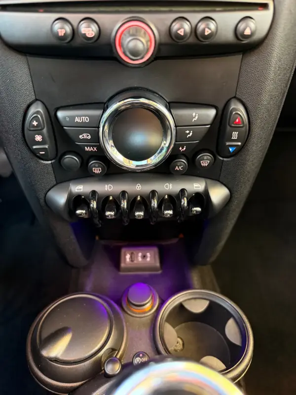 MINI 3 Portas Cooper D 13