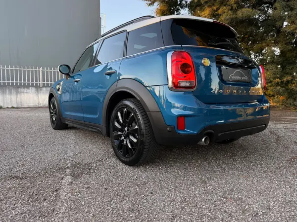 MINI Countryman COOPER SE ALL4 AUTO TECTO 11